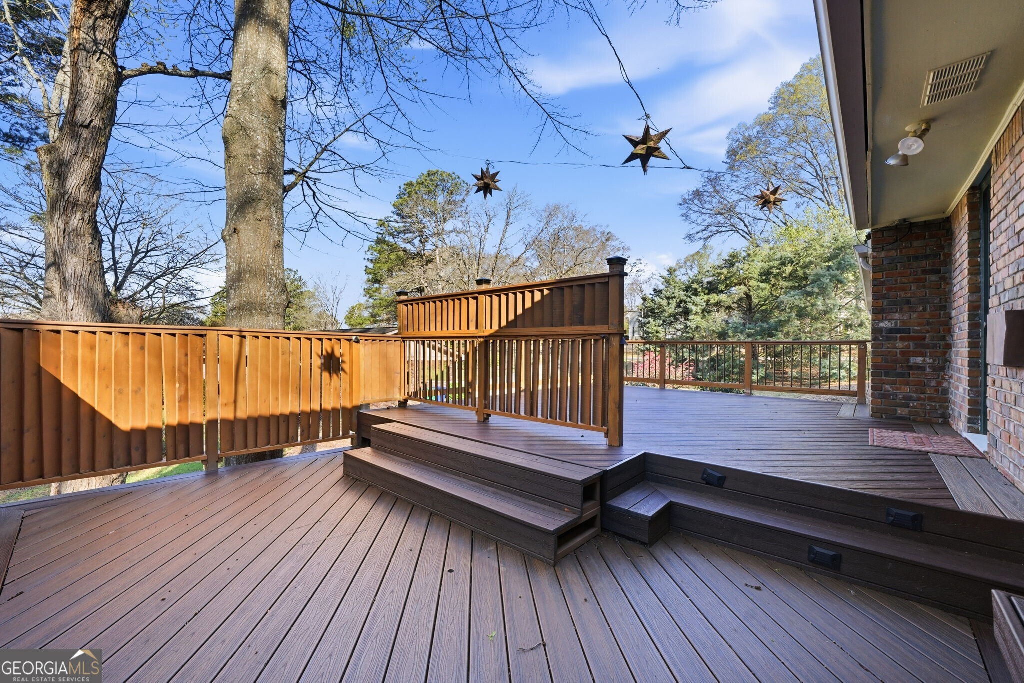 3024 Country Squire Lane