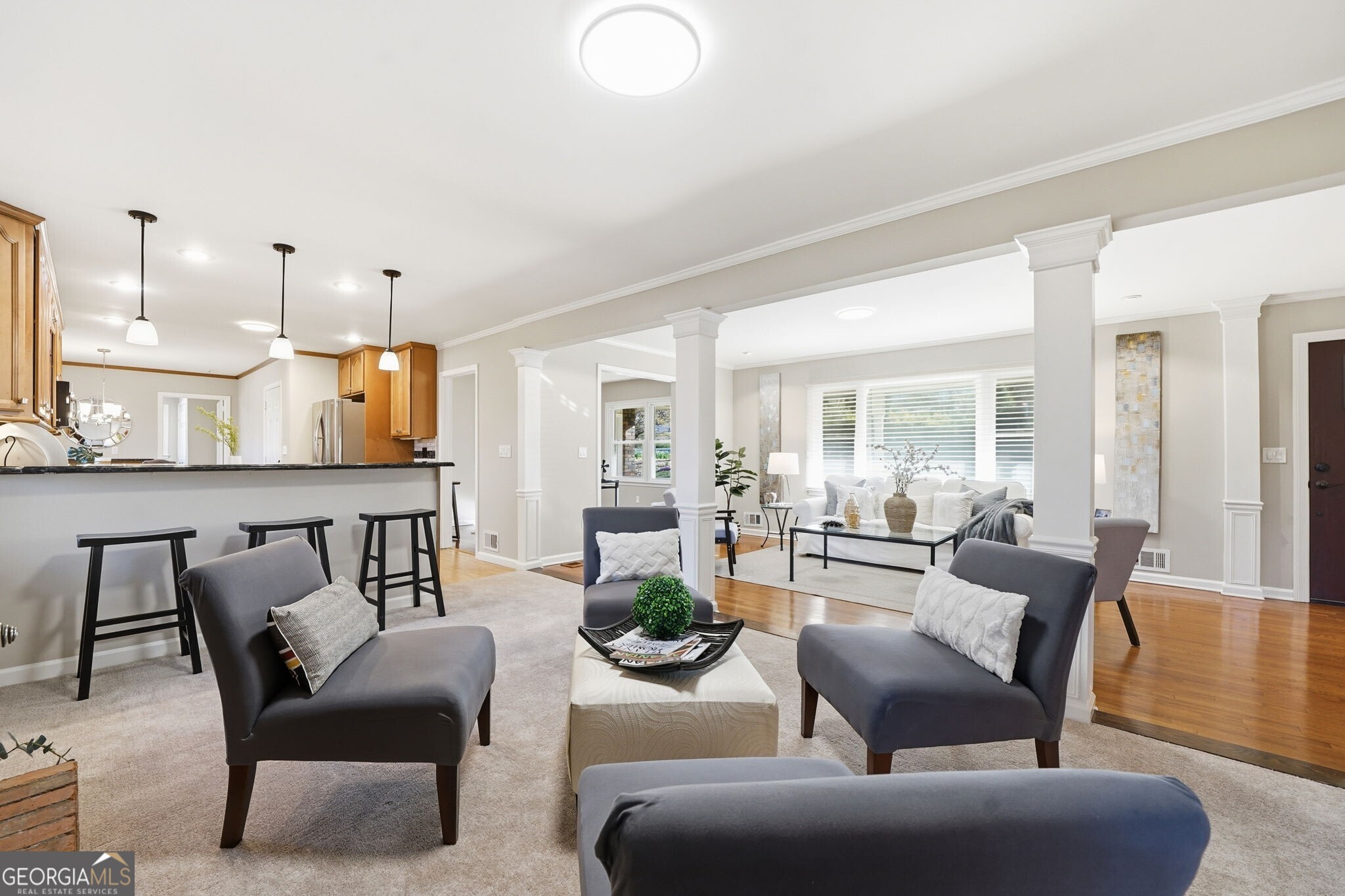 3024 Country Squire Lane