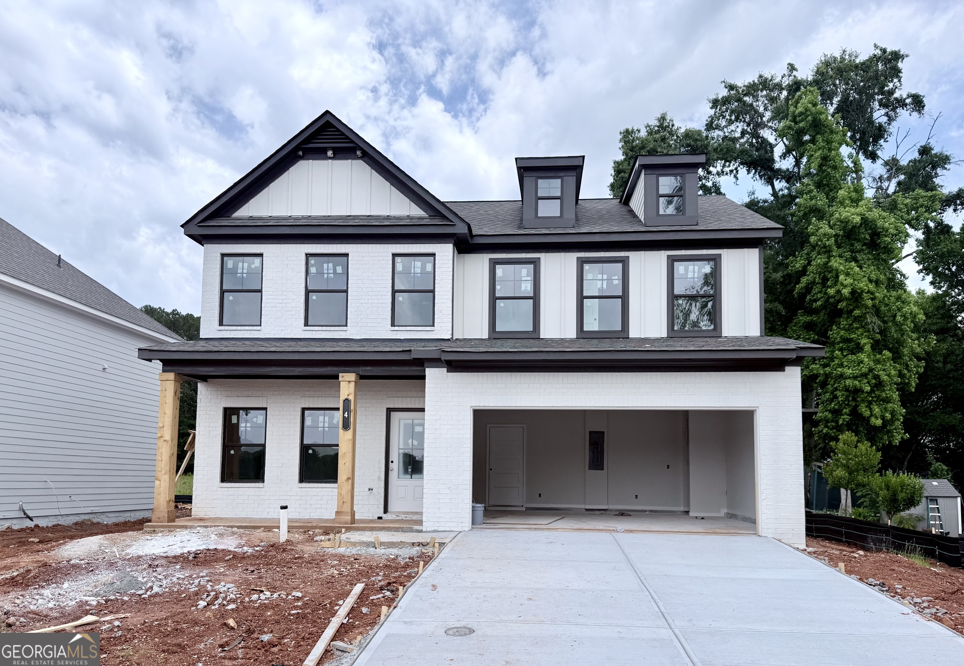 4 Commons Way