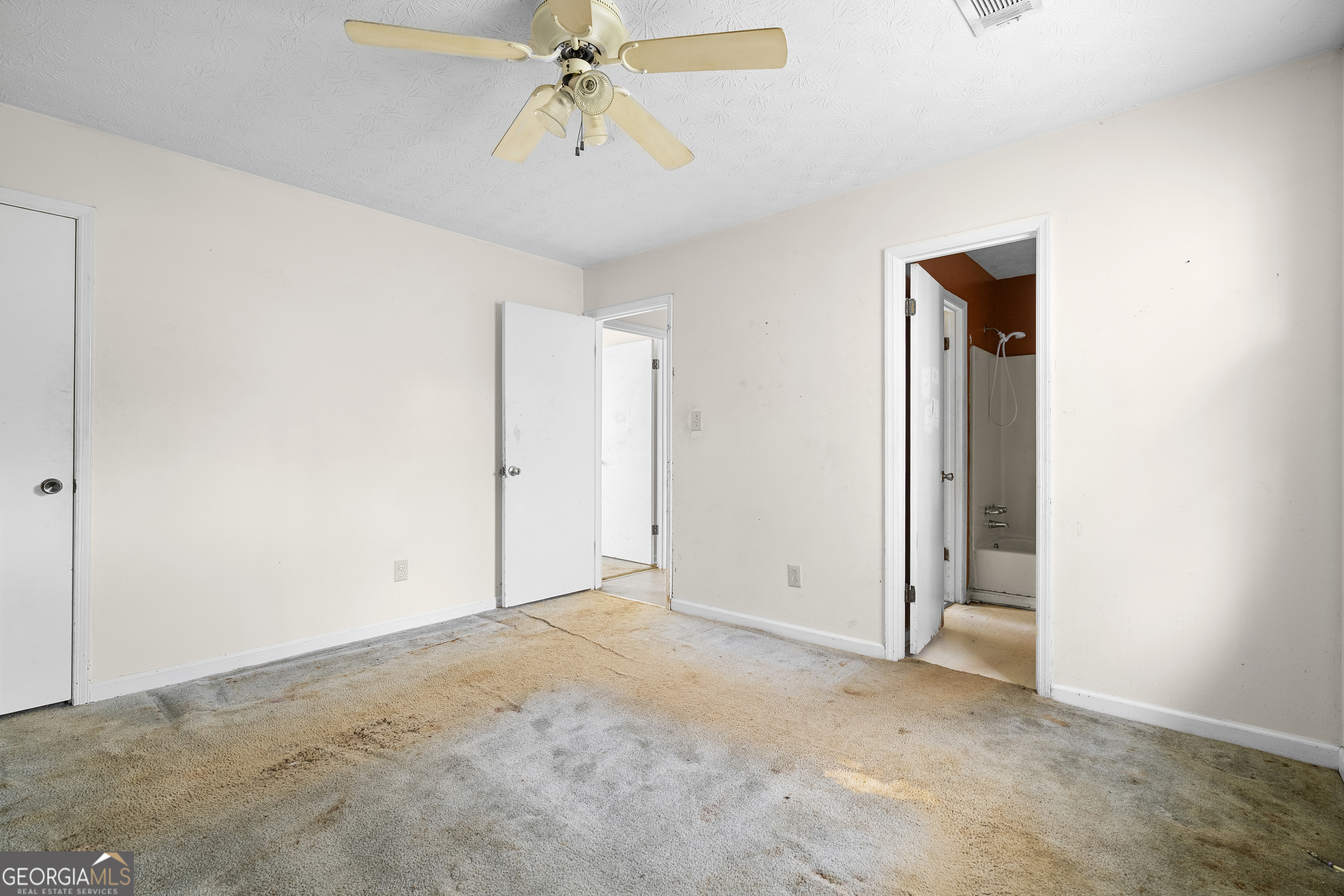 253 Deerfield Drive
