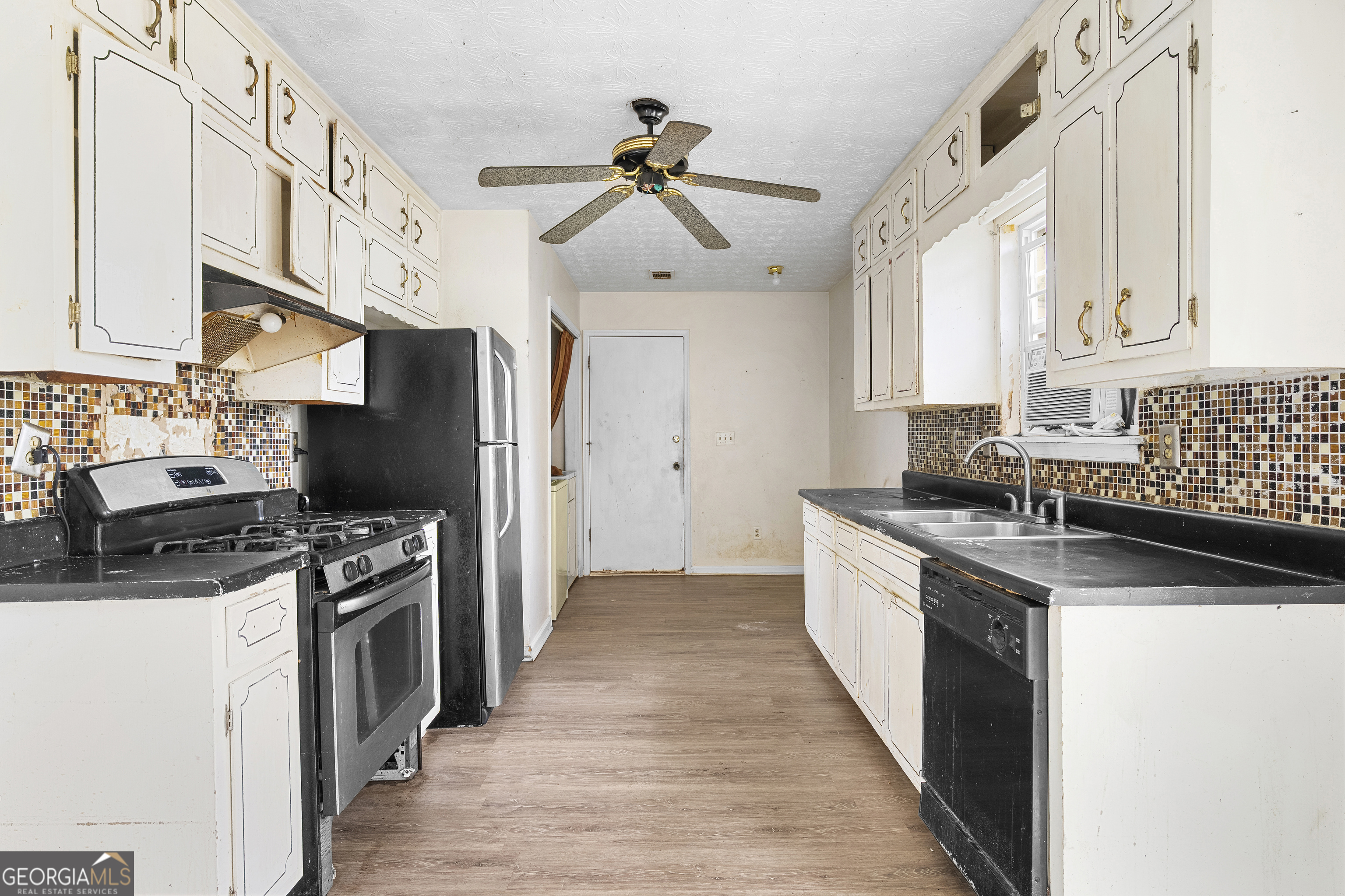 253 Deerfield Drive