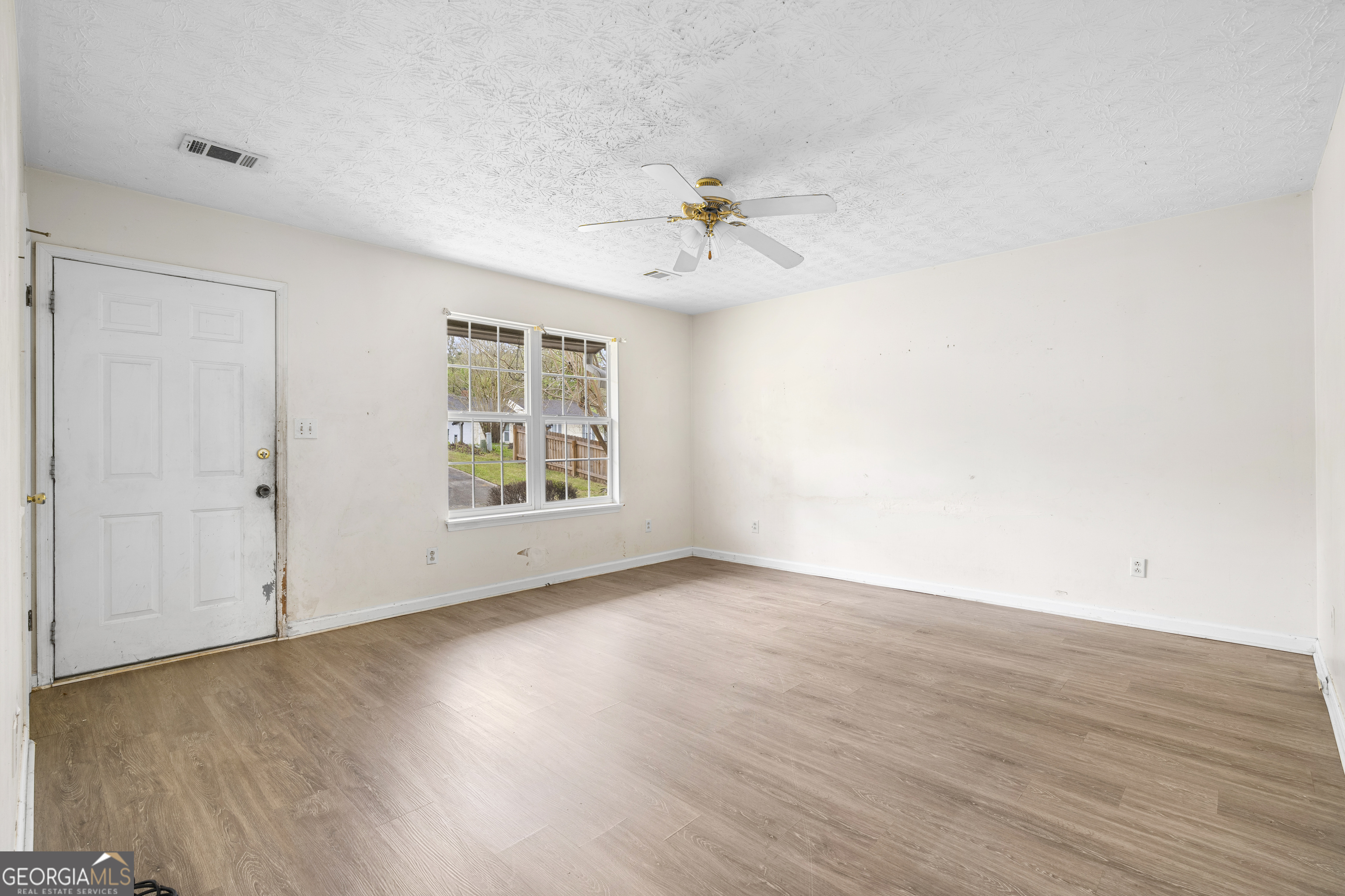 253 Deerfield Drive
