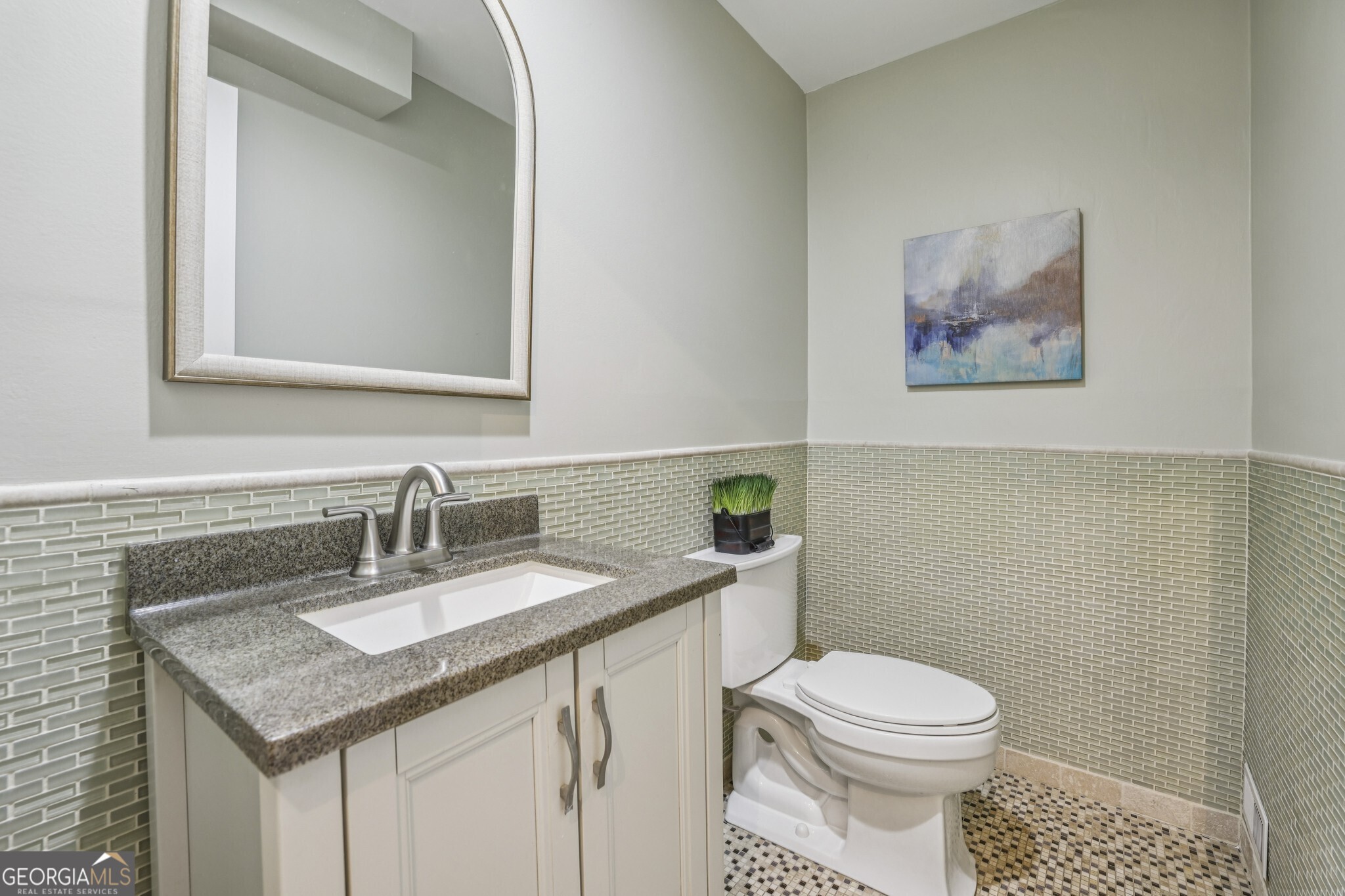 9950 Lake Forest Way