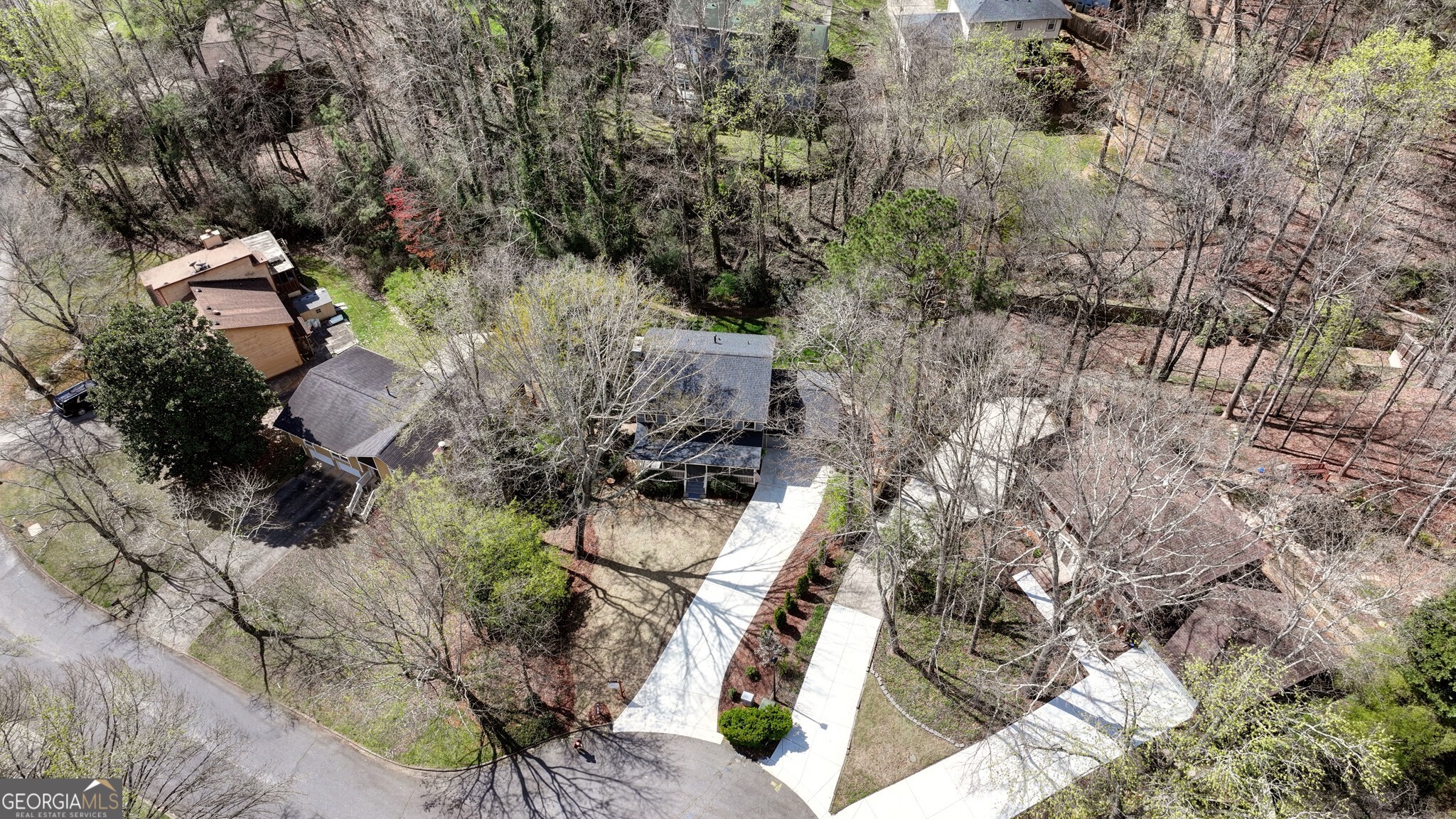 9950 Lake Forest Way