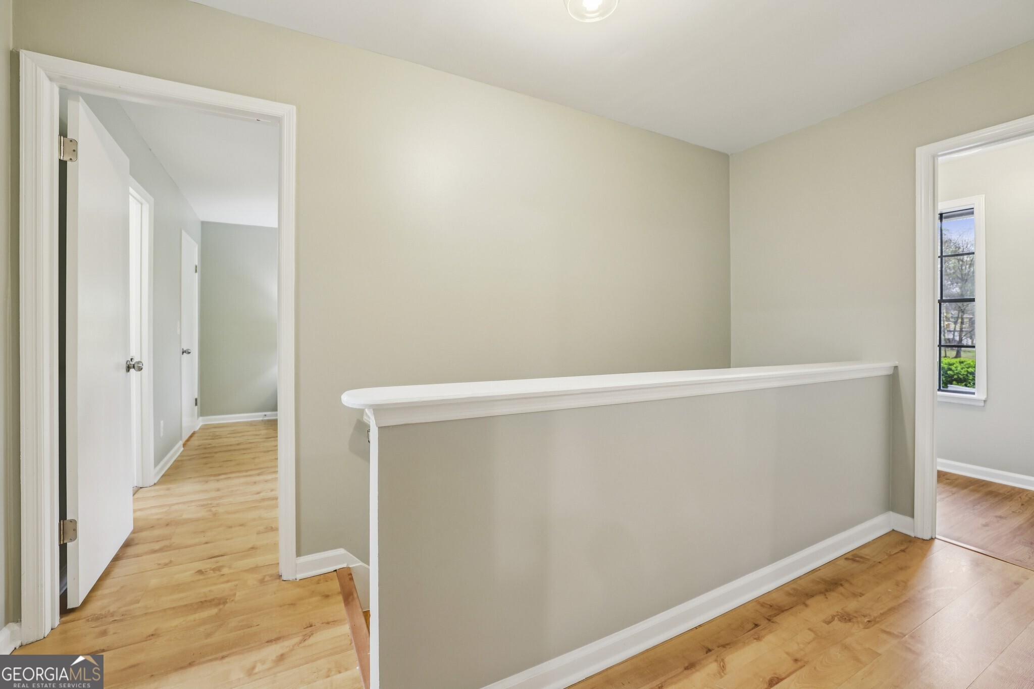 9950 Lake Forest Way