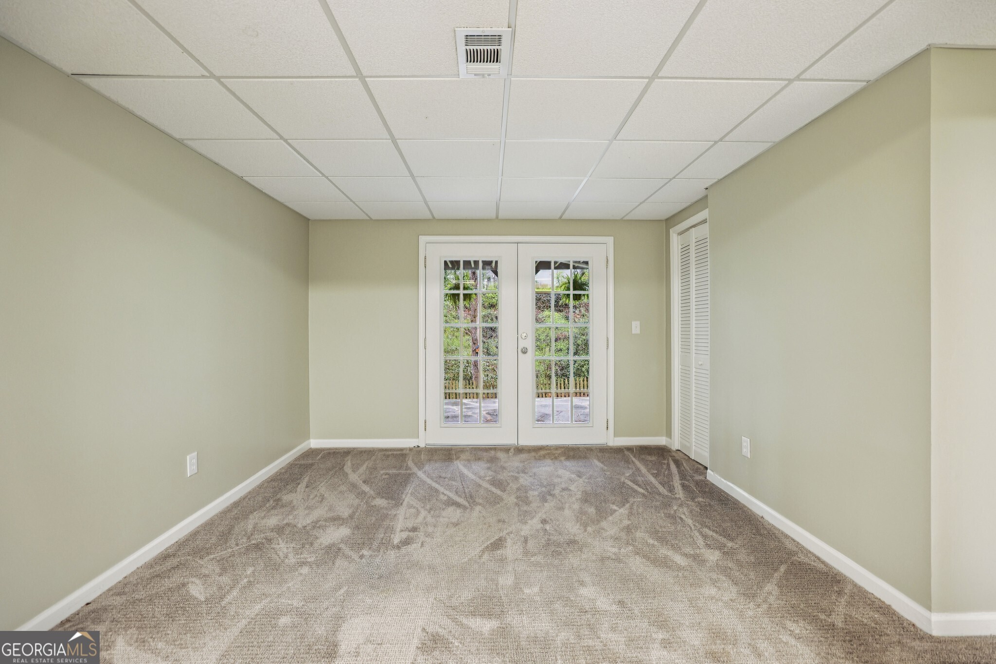 9950 Lake Forest Way