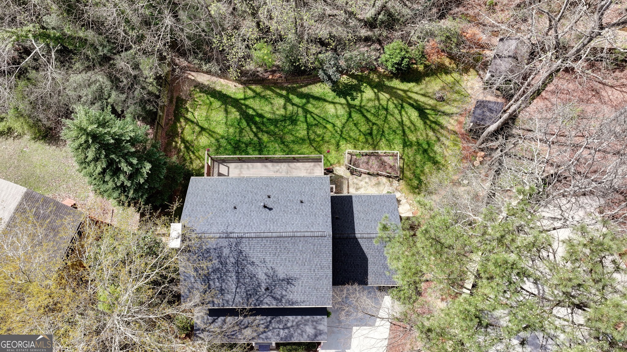 9950 Lake Forest Way