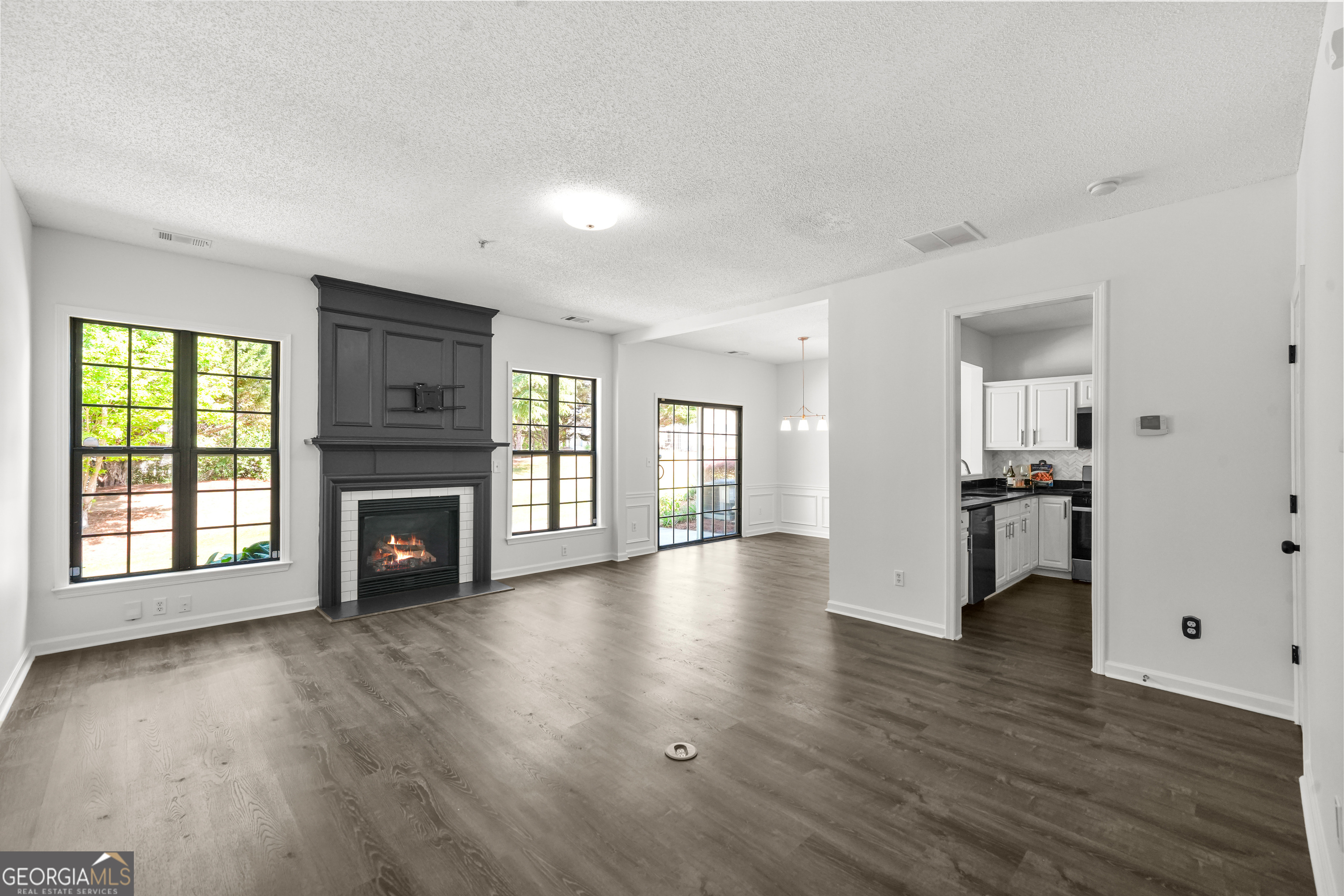133 Regent Place