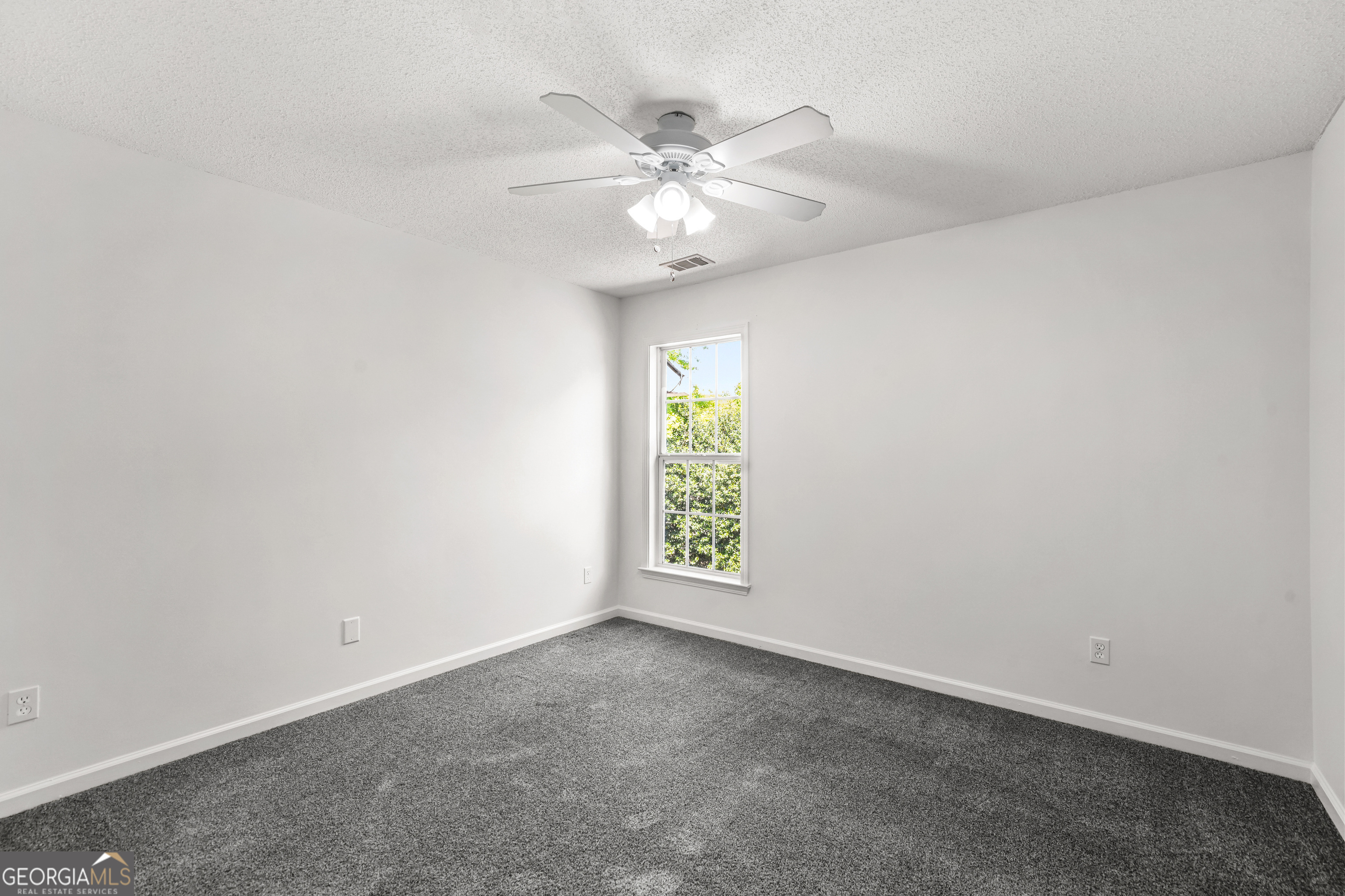 133 Regent Place