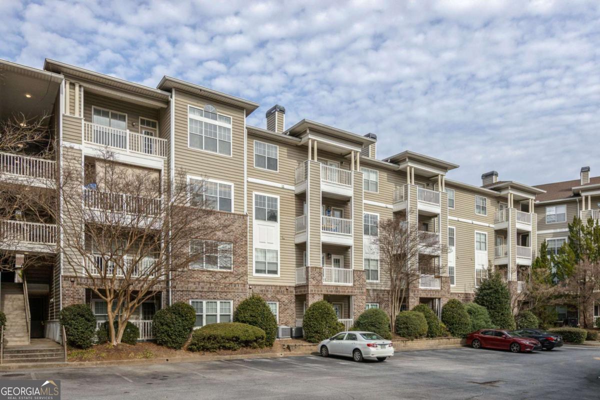 2700 Pine Tree Road NE # 1317