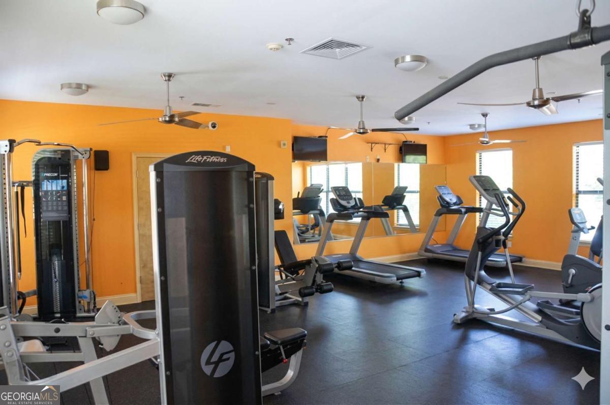 898 Oak Street SW # 3218