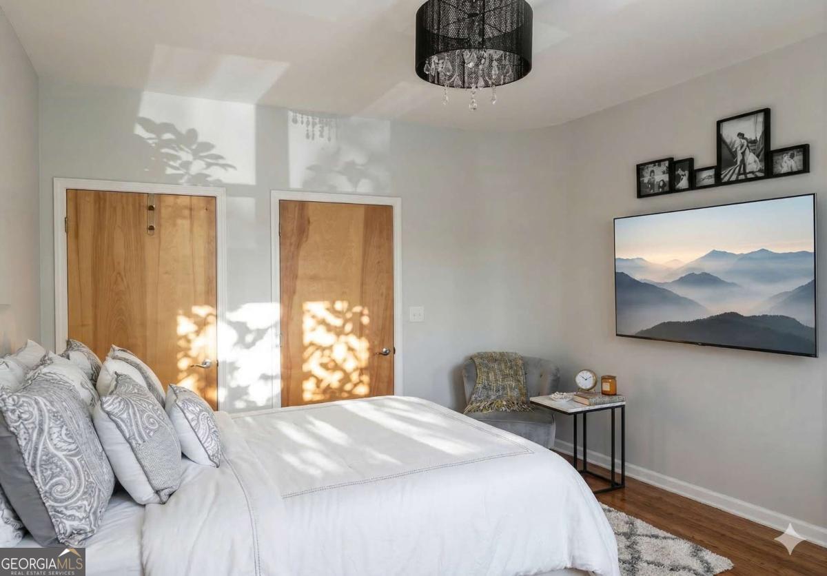 898 Oak Street SW # 3218