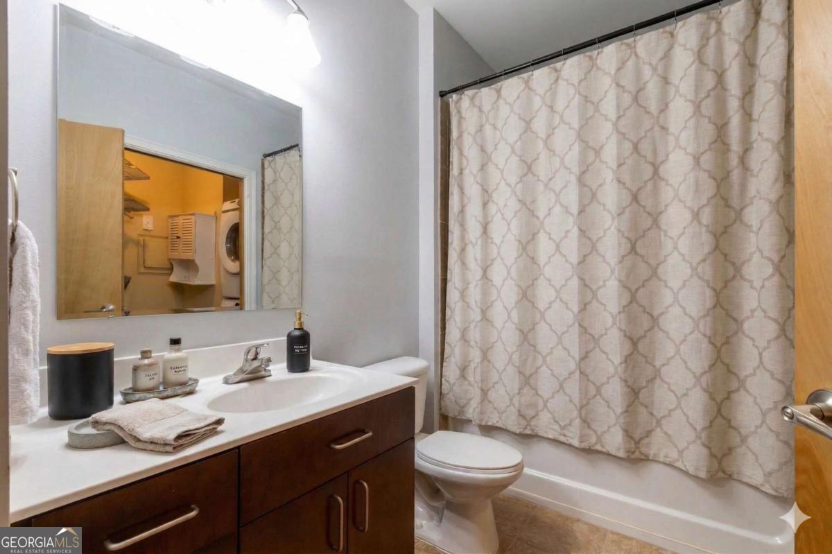 898 Oak Street SW # 3218