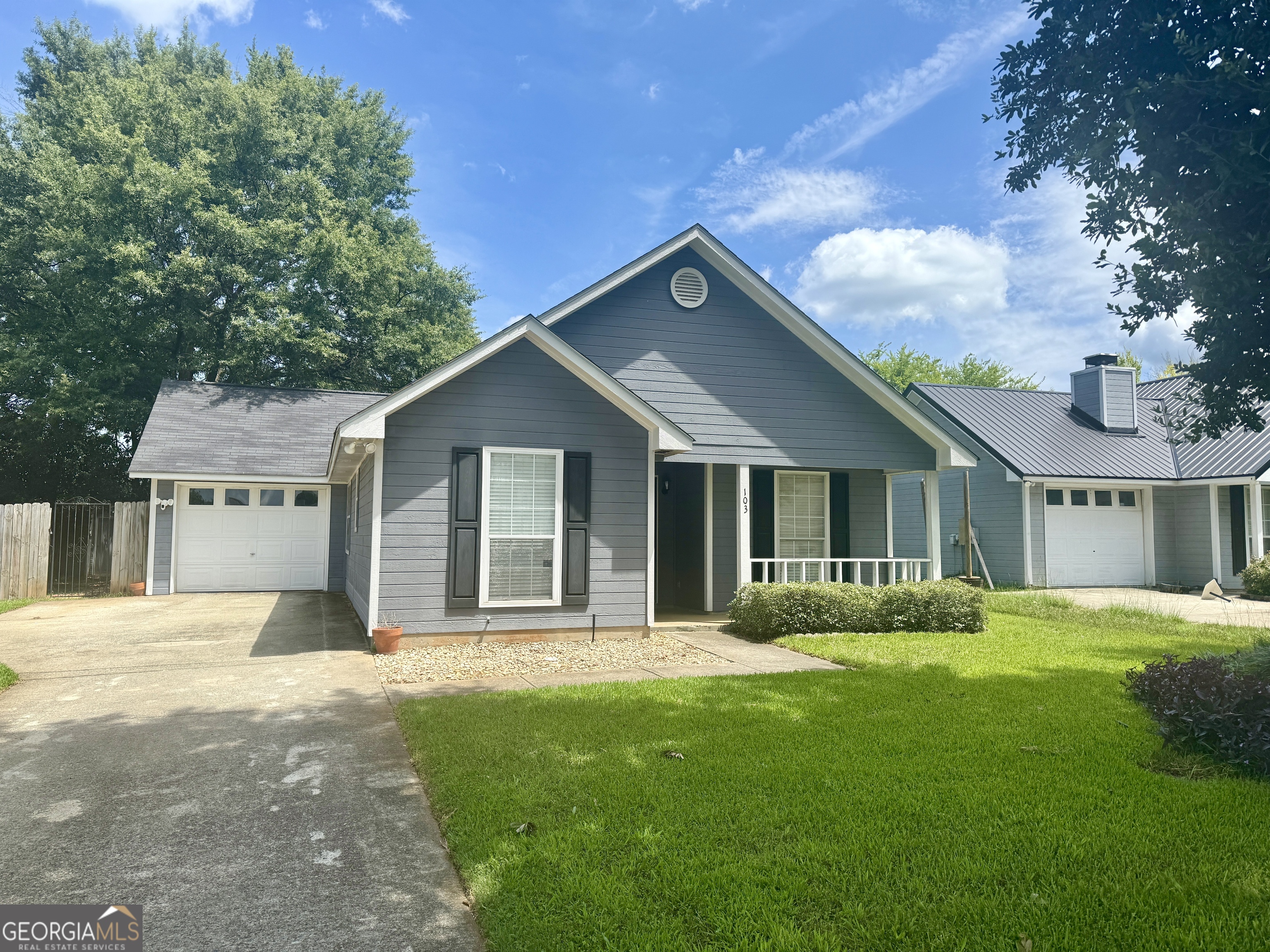 103 Westoak Court