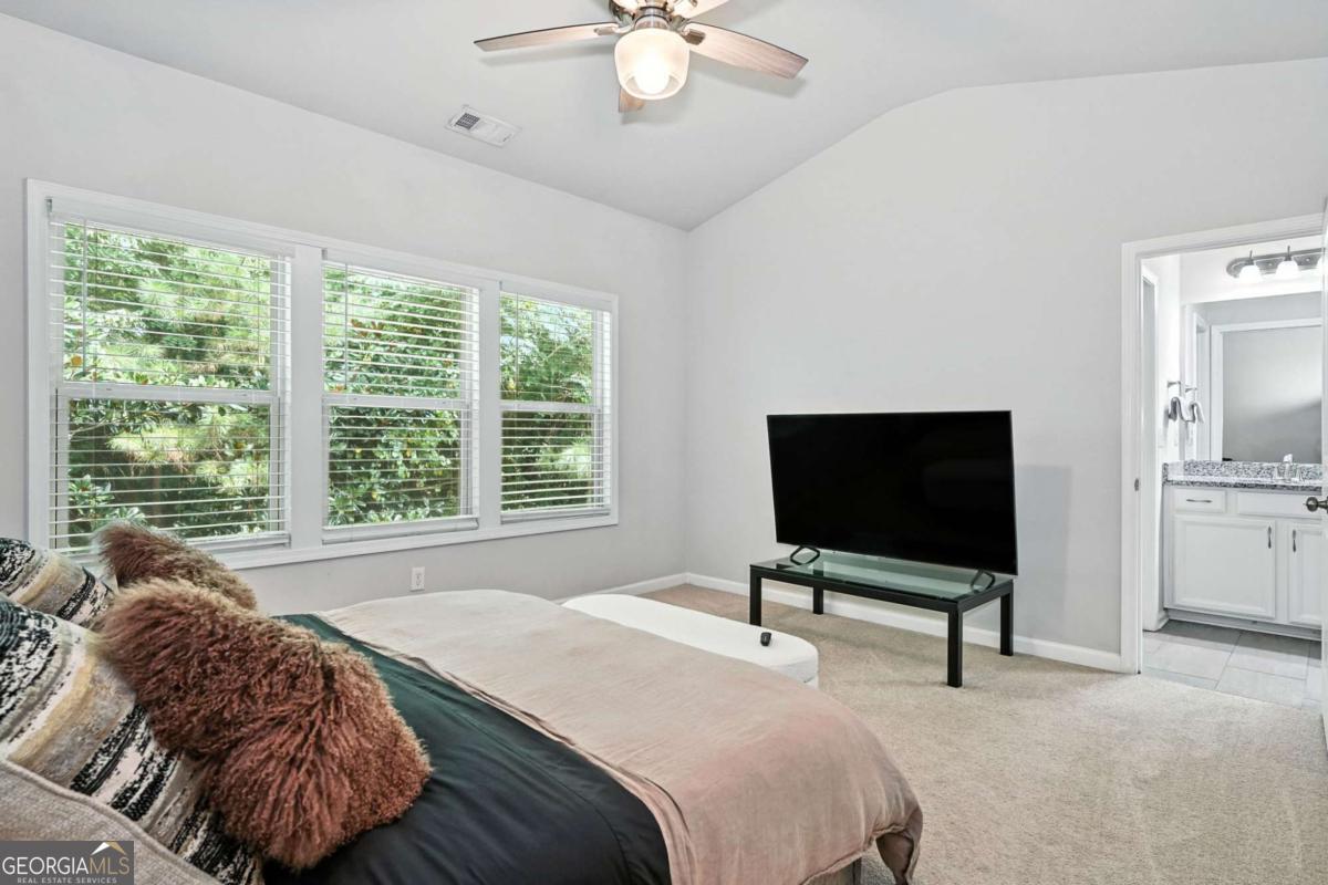 2441 Norwood Park Crossing