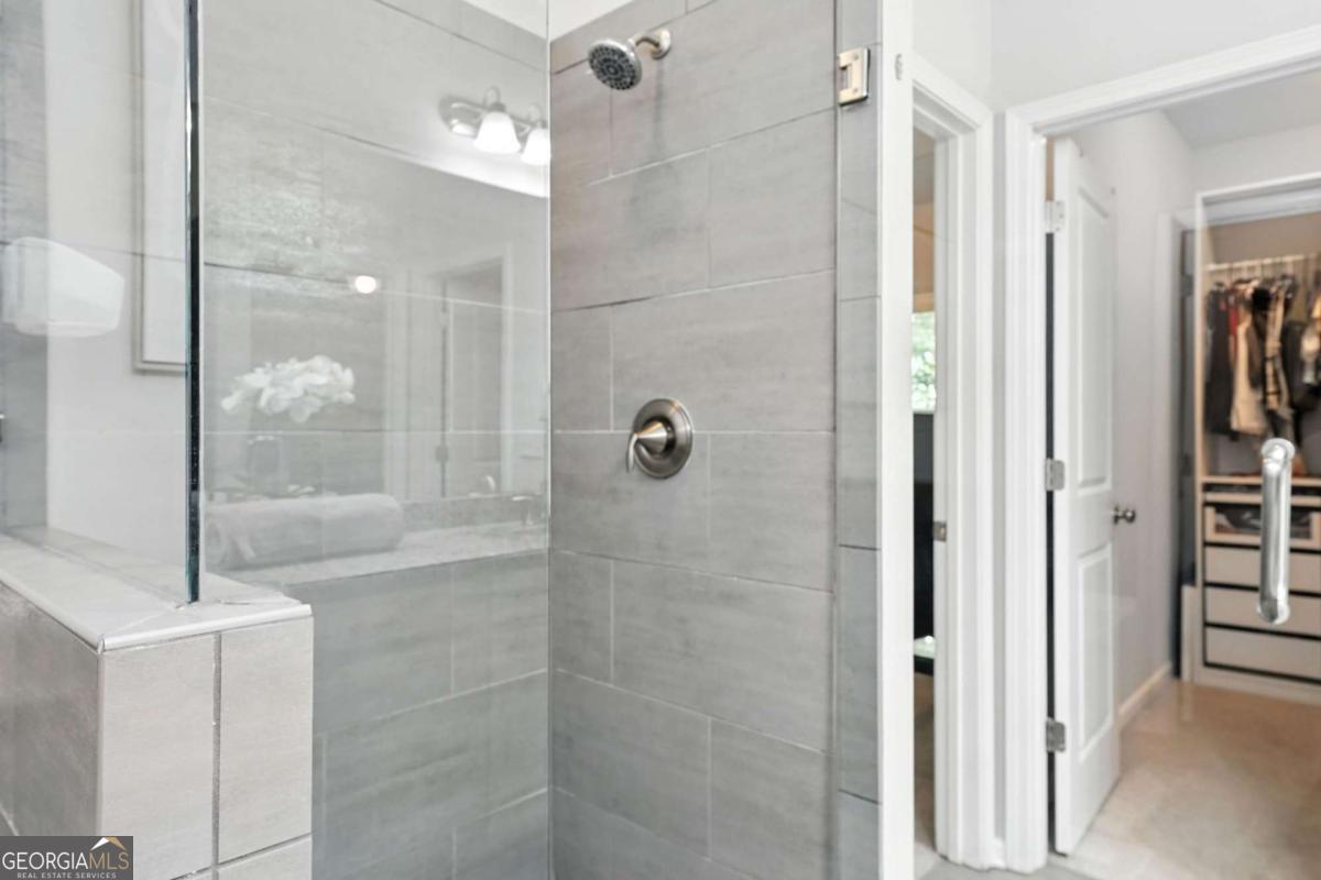 2441 Norwood Park Crossing