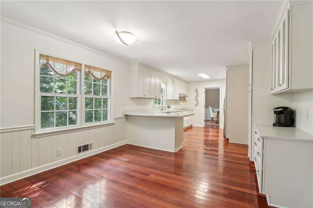 718 Haralson Drive SW