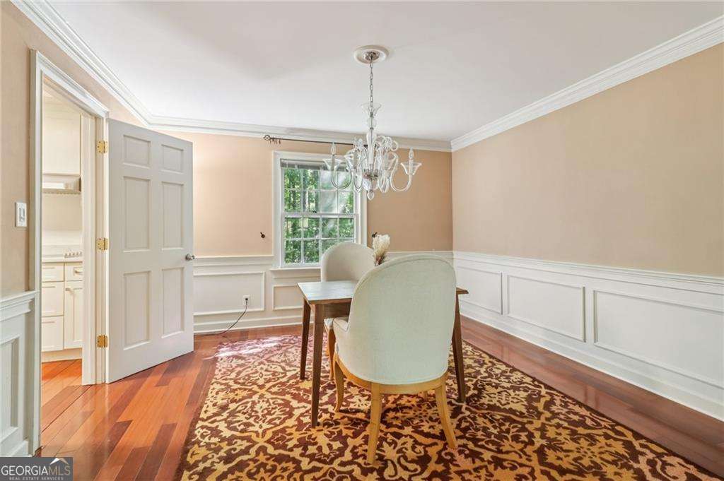 718 Haralson Drive SW