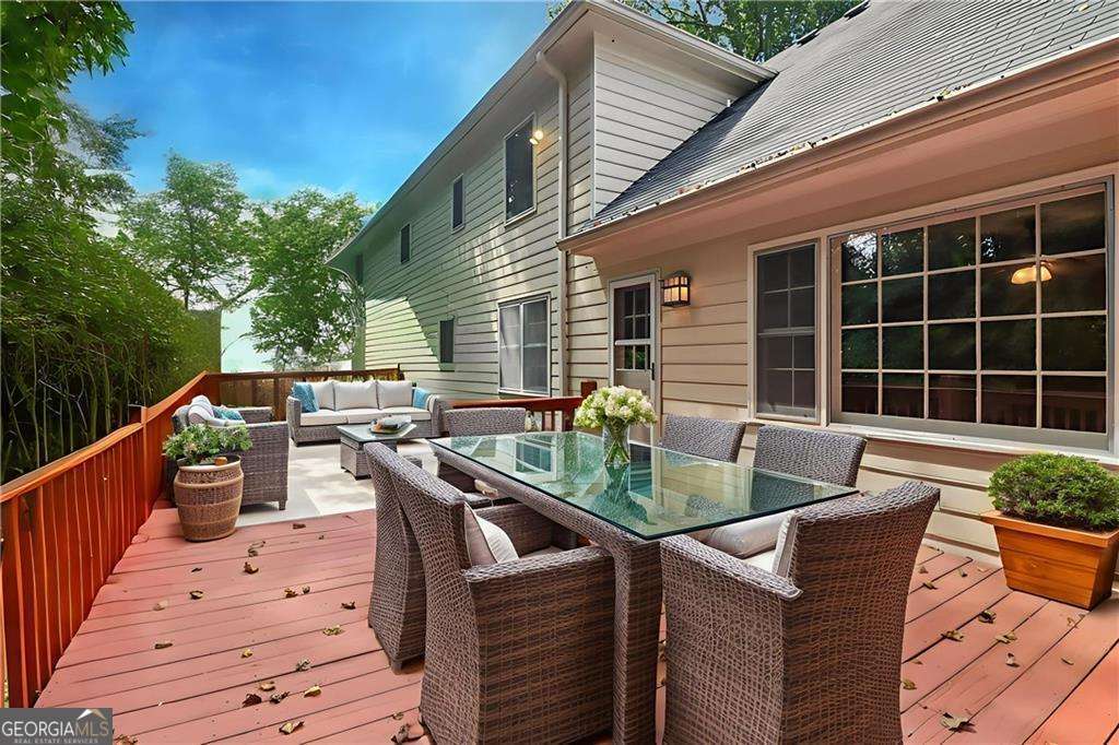 718 Haralson Drive SW