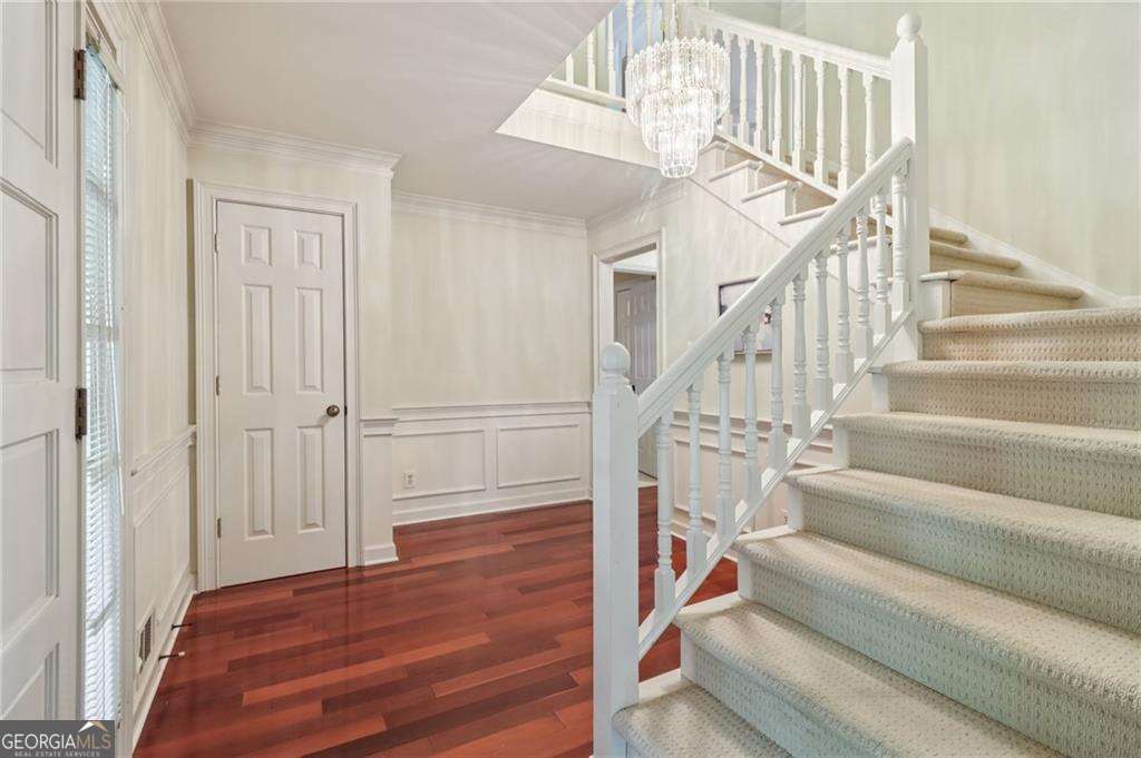 718 Haralson Drive SW