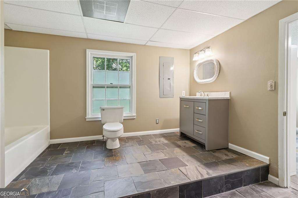 718 Haralson Drive SW