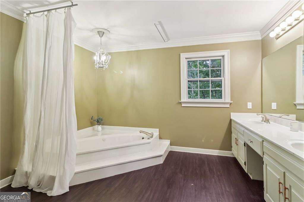 718 Haralson Drive SW