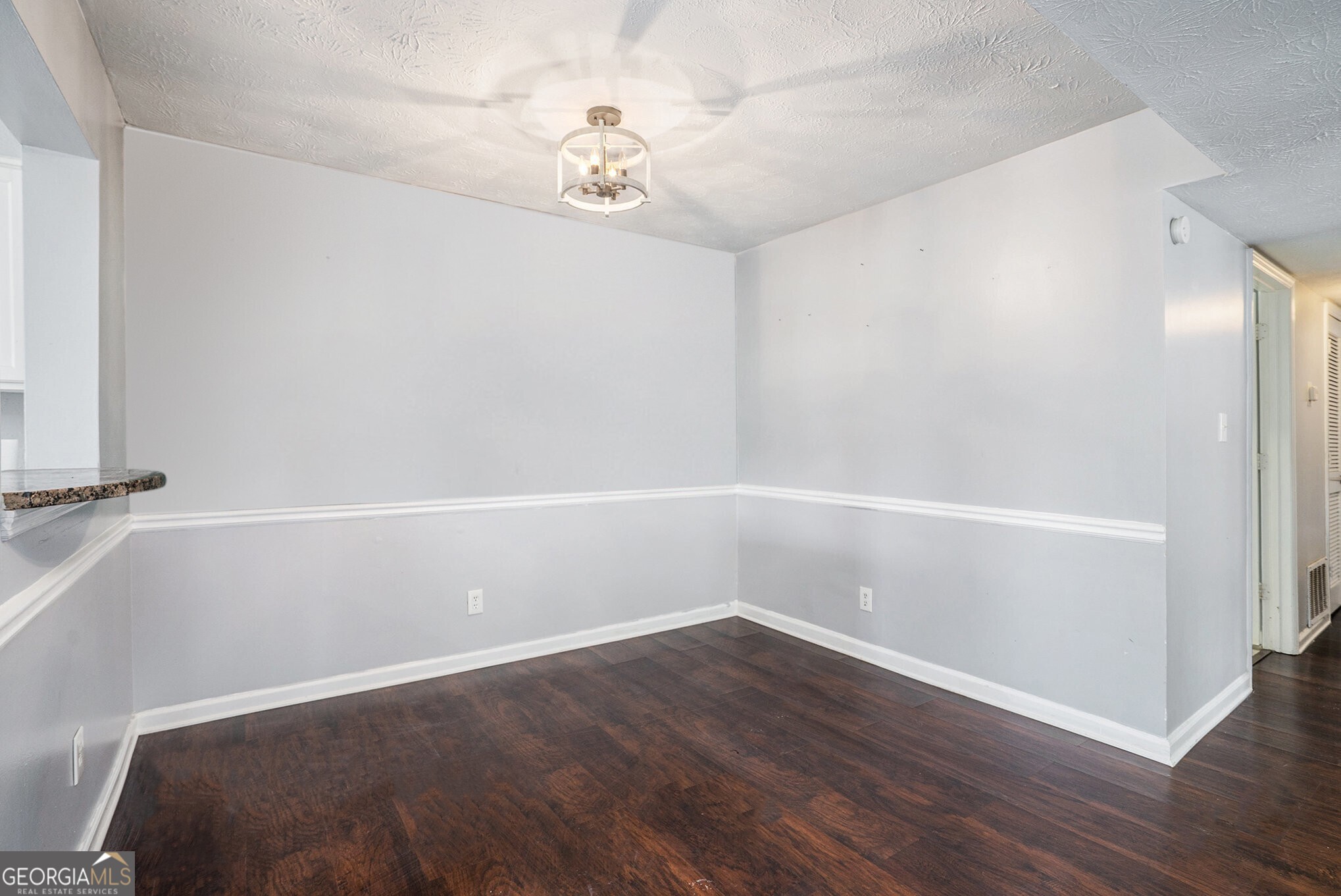 4001 Riverlook Parkway SE # 203