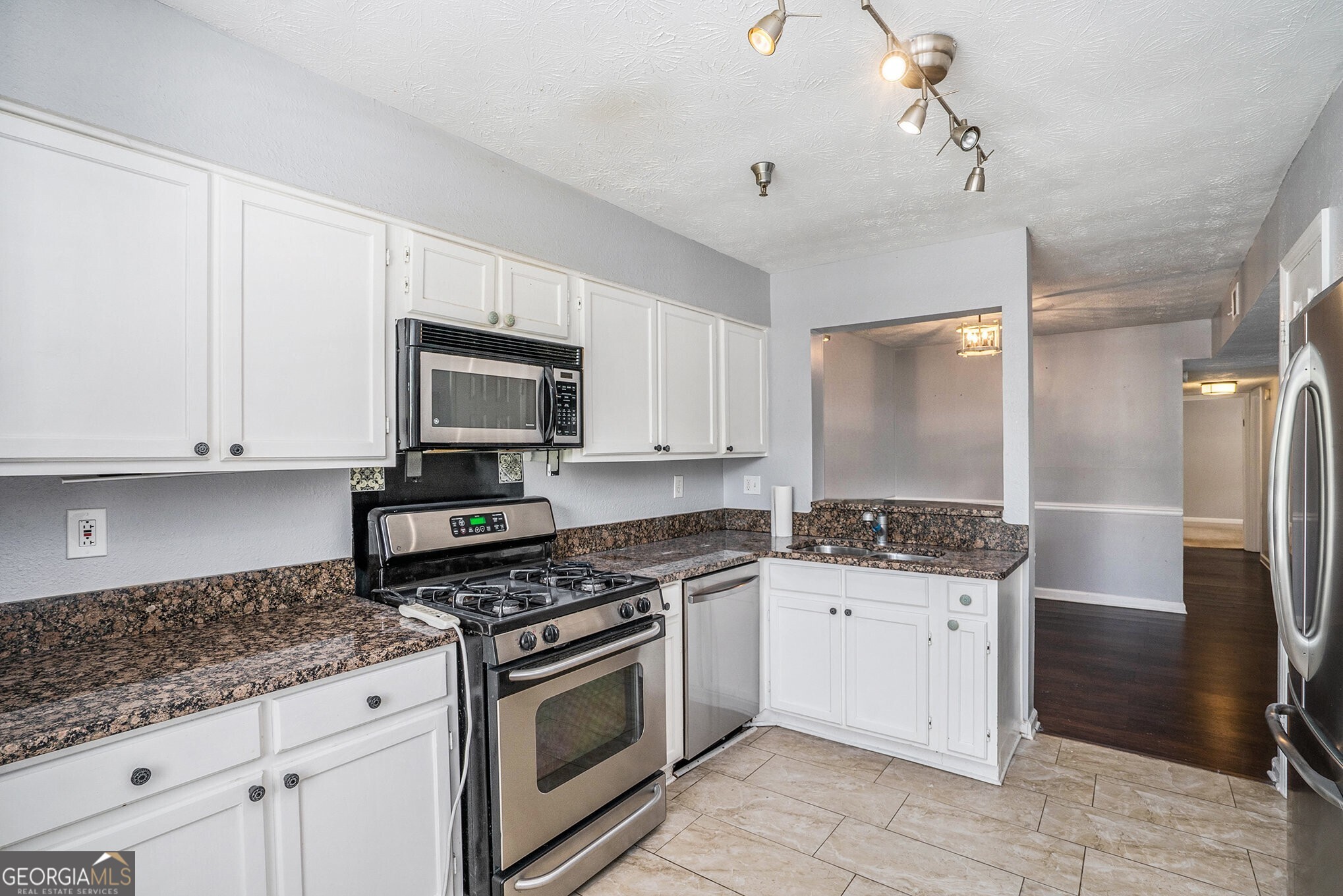 4001 Riverlook Parkway SE # 203