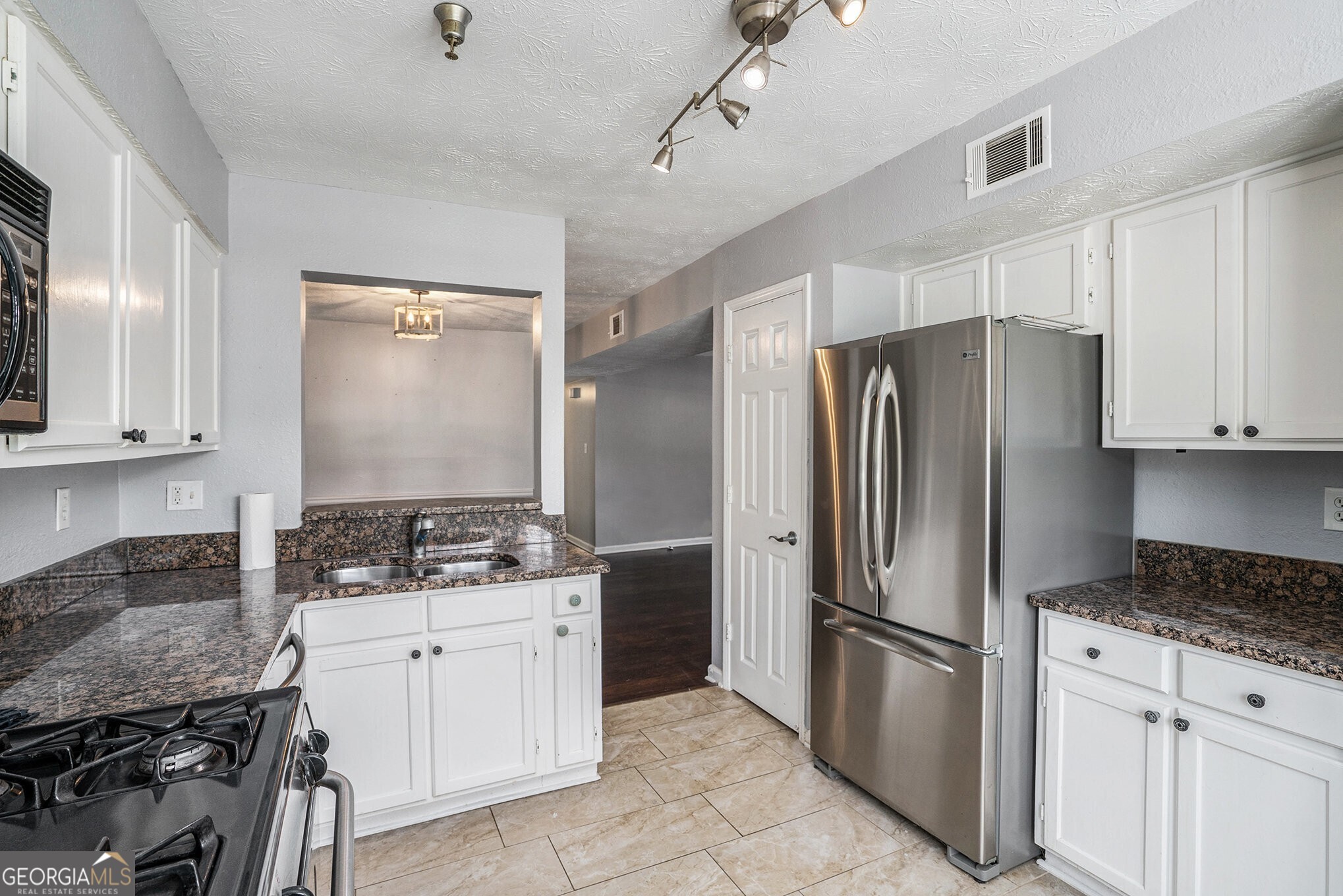 4001 Riverlook Parkway SE # 203