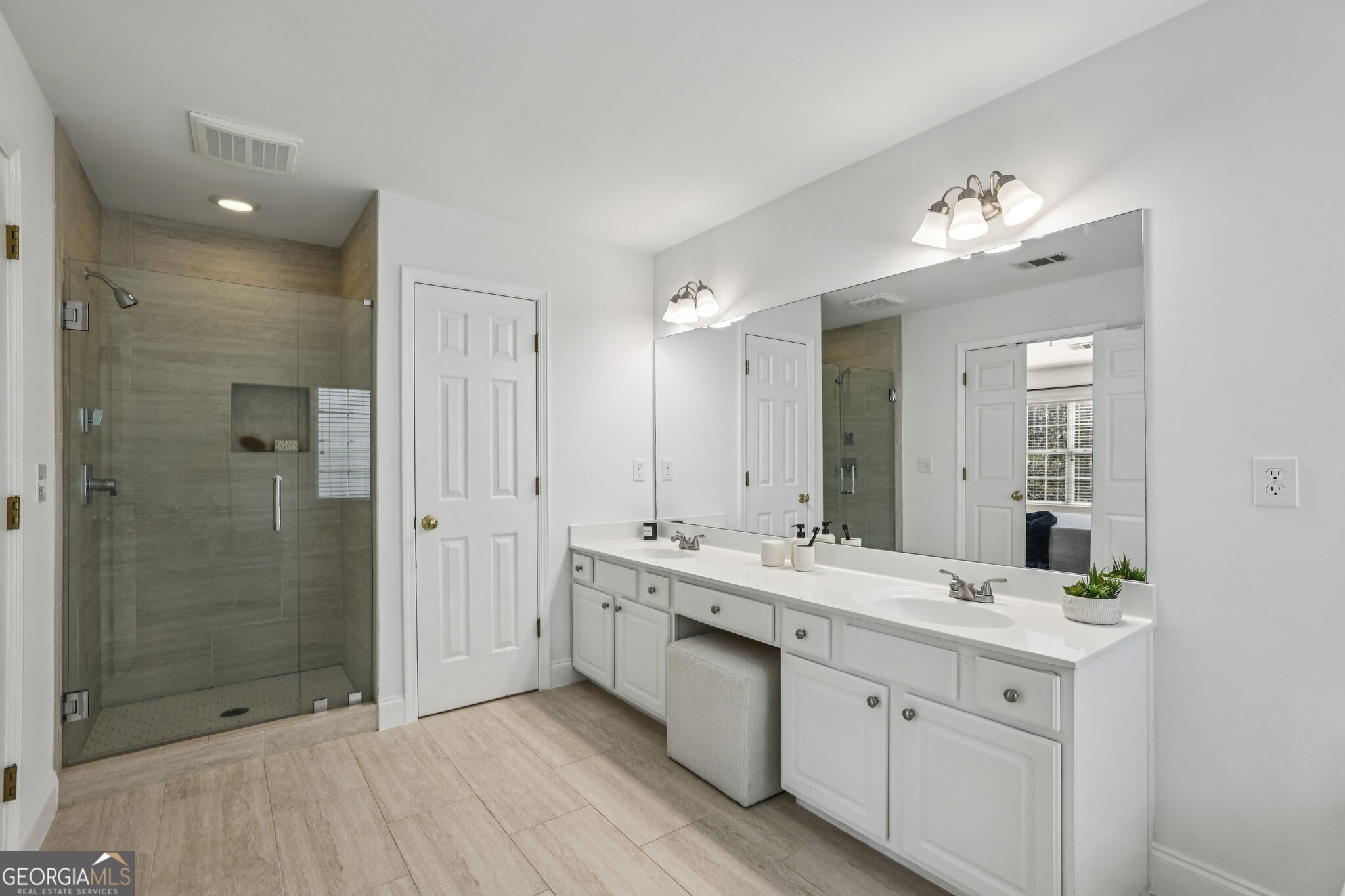 711 Wendlebury Court