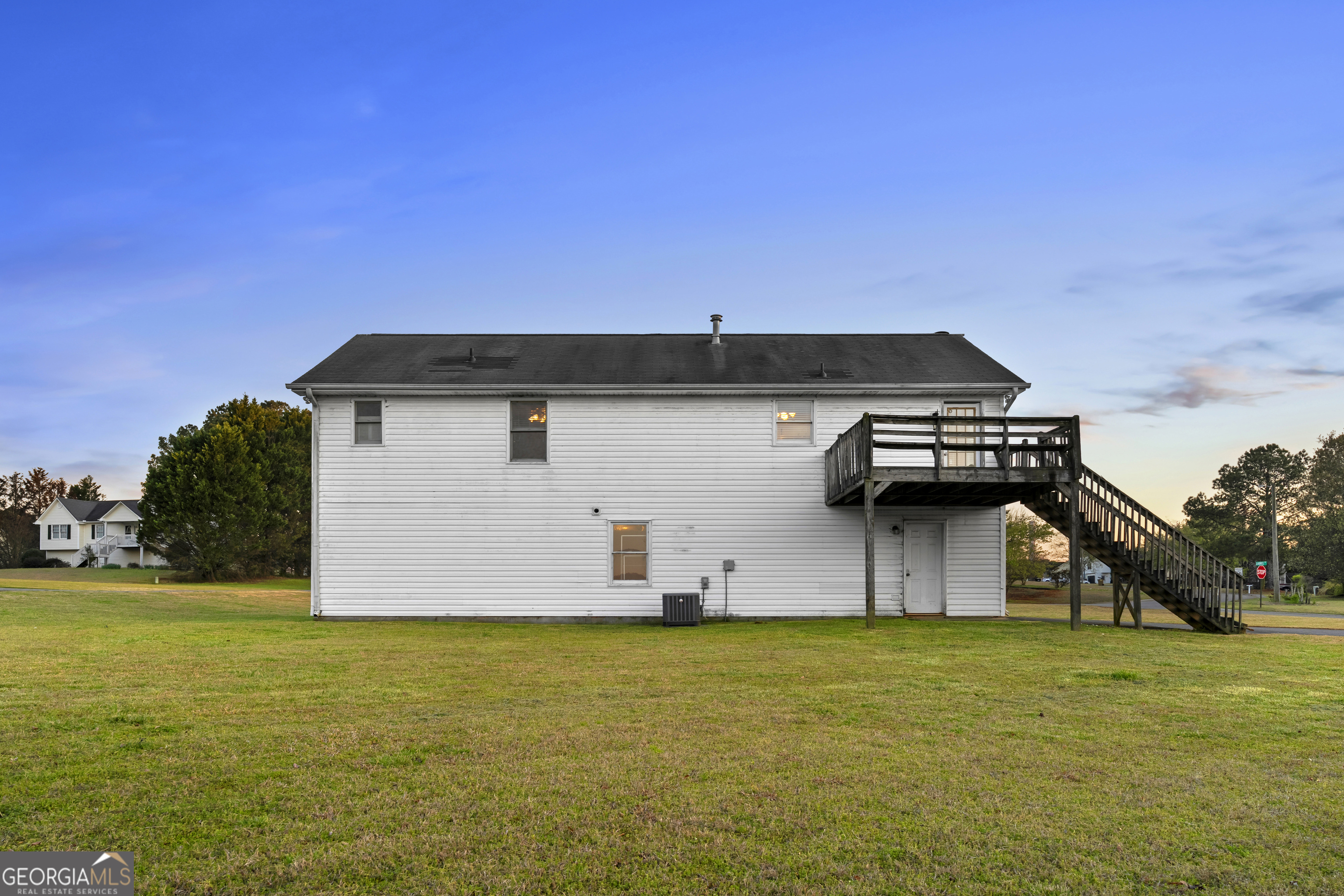 10 Laurel Cove SW