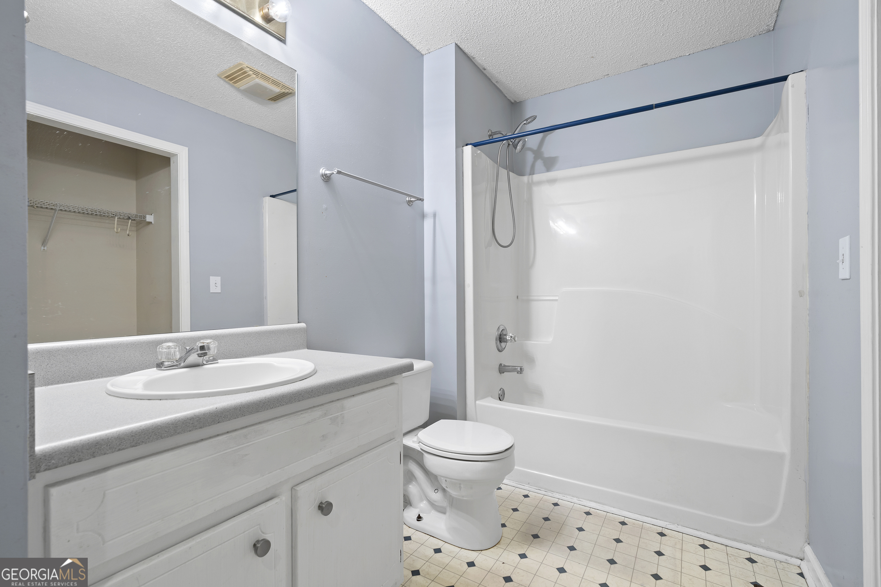 10 Laurel Cove SW
