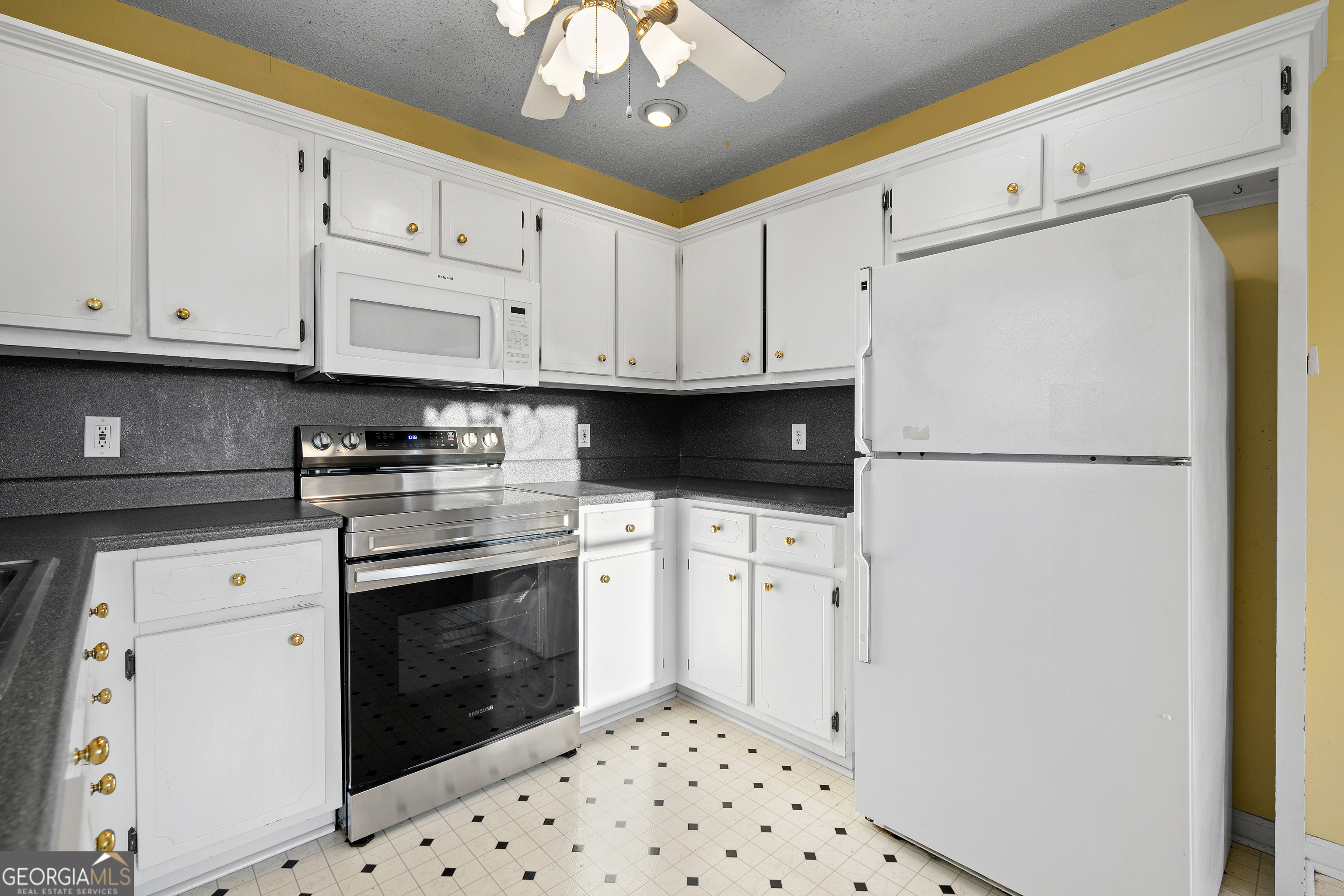 10 Laurel Cove SW