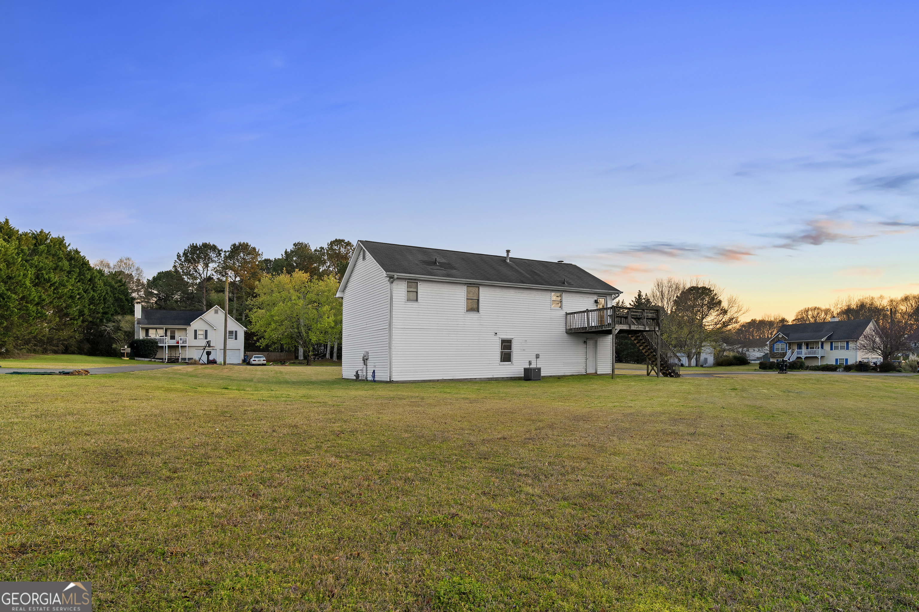 10 Laurel Cove SW