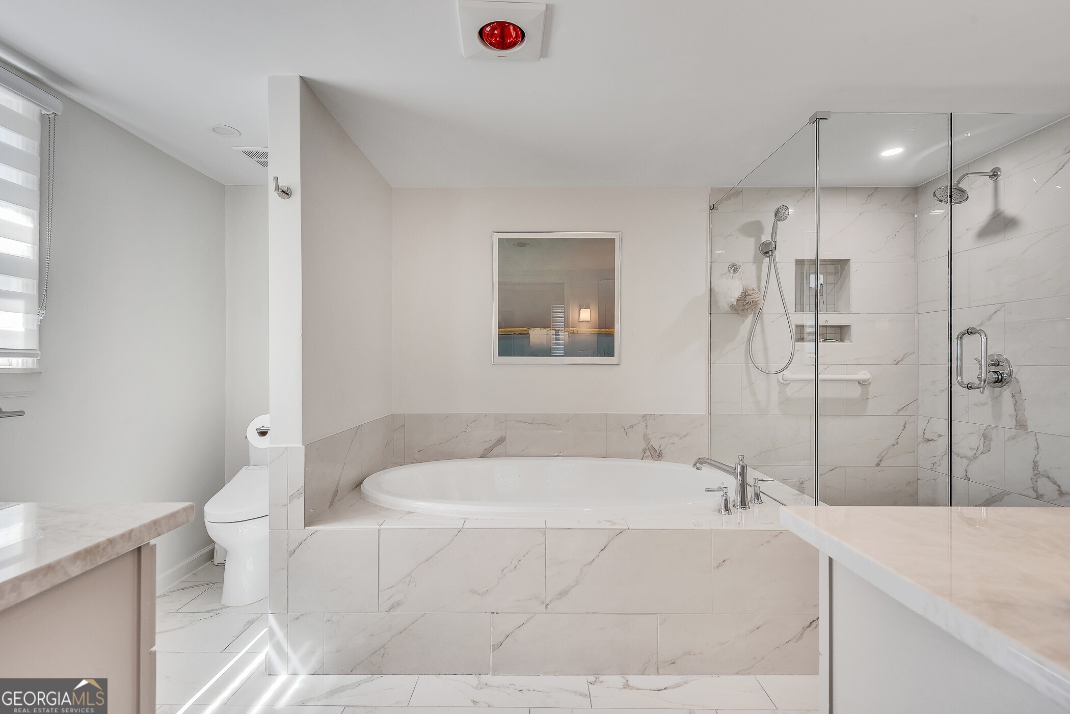 2640 Hawthorne Drive NE