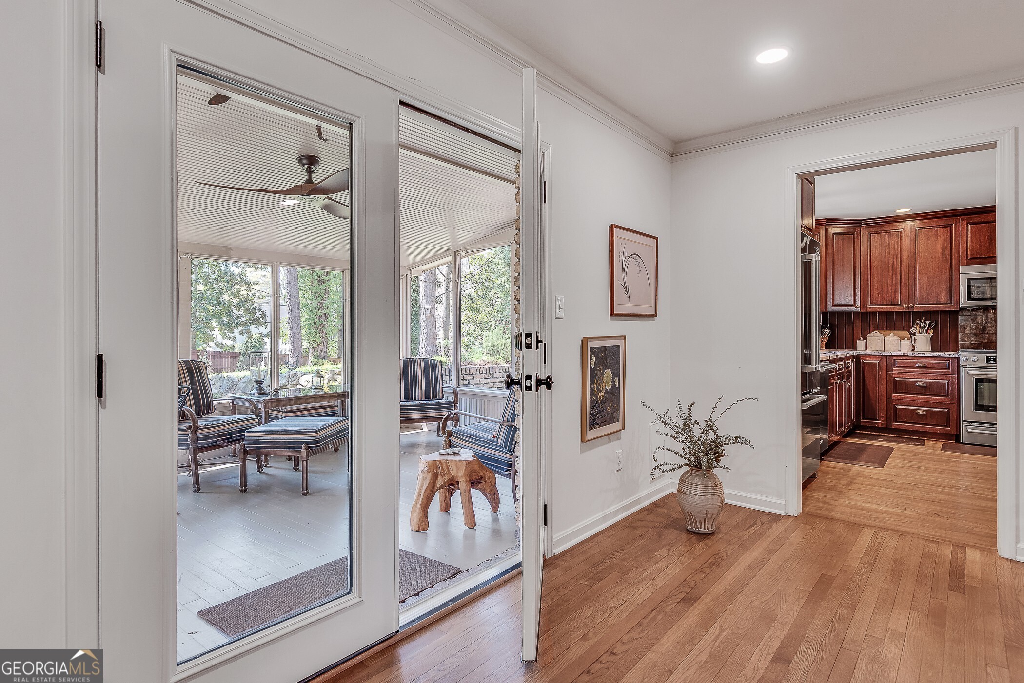 2640 Hawthorne Drive NE