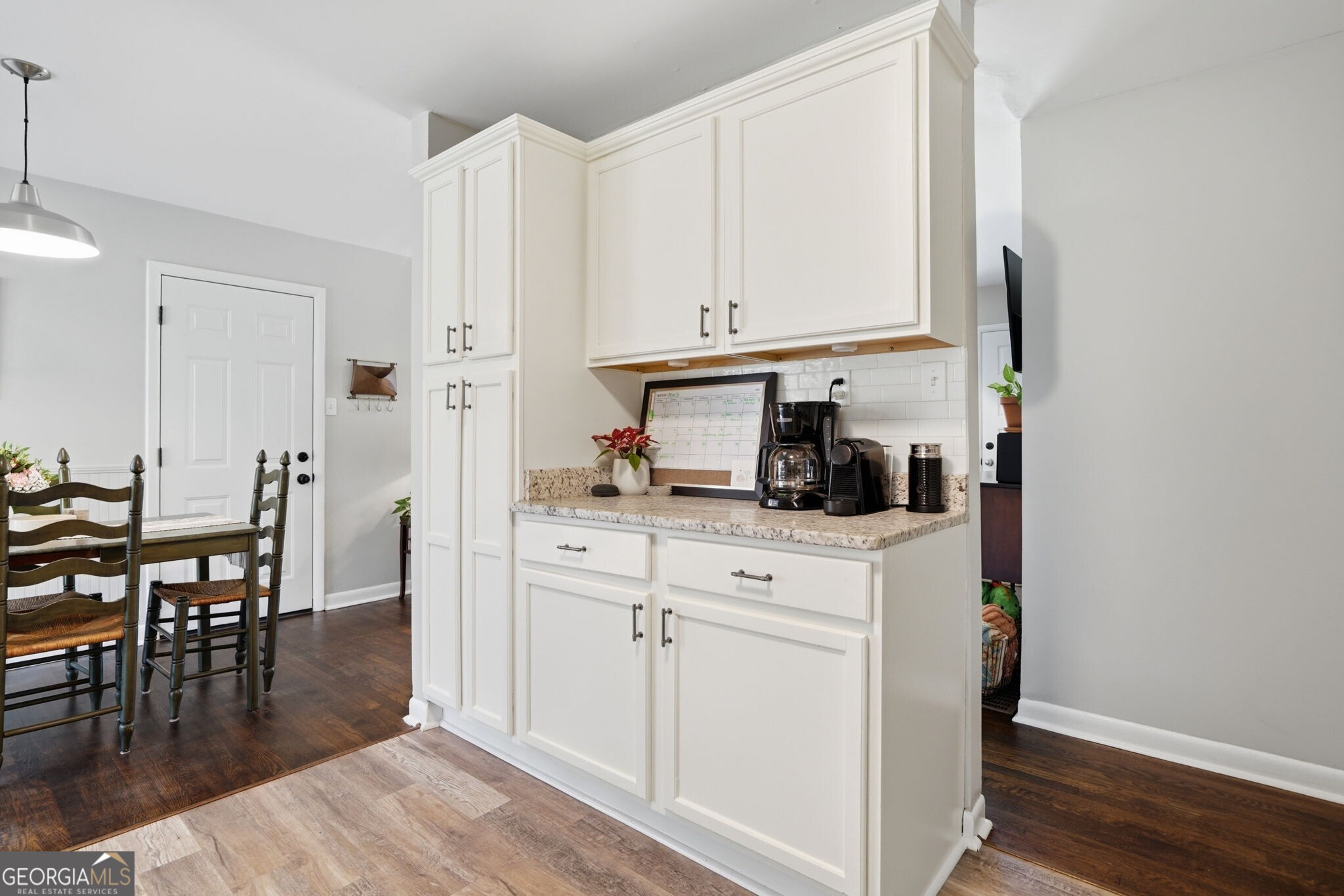 2371 Woodland Drive NW