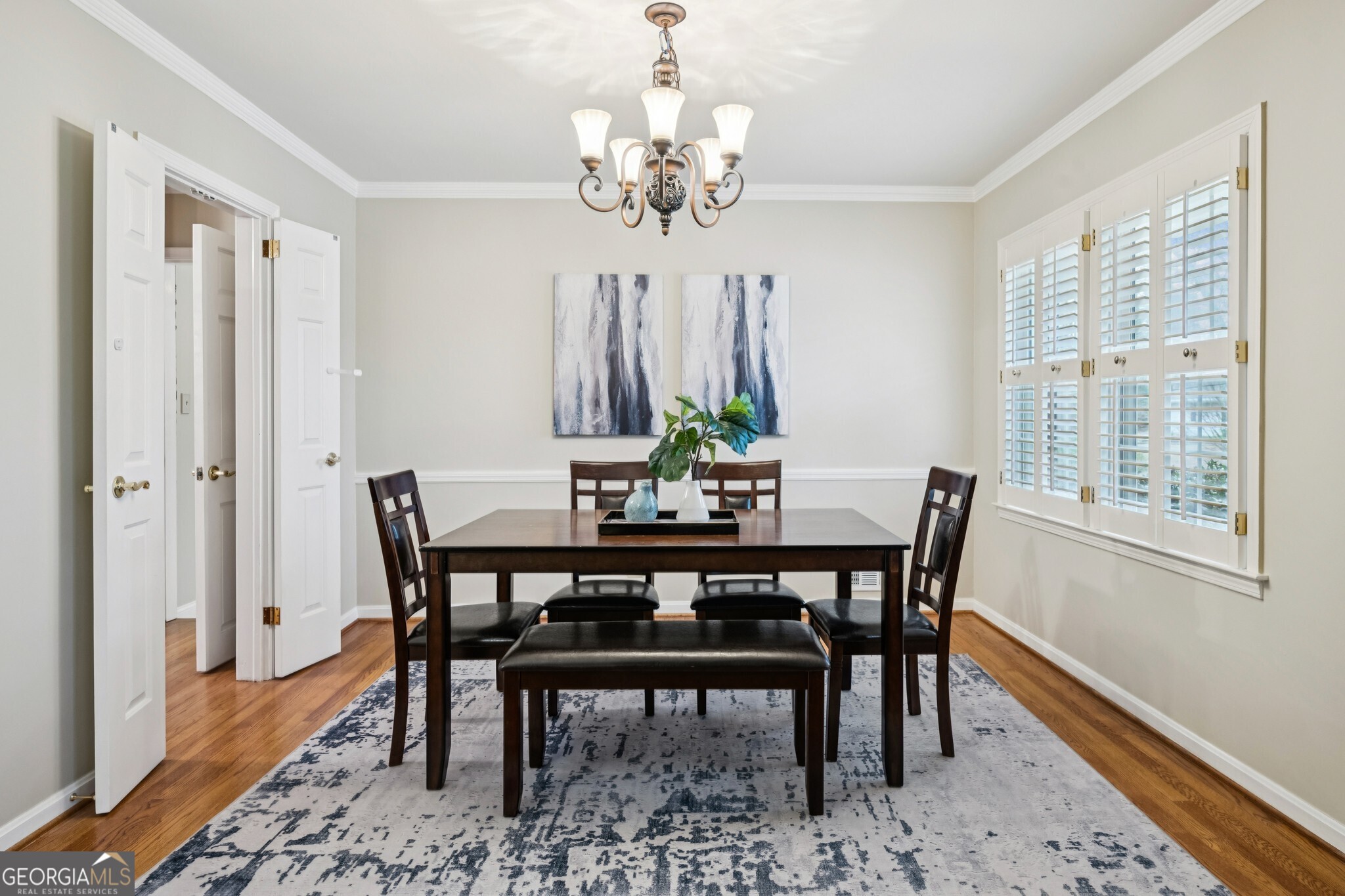 2467 Leslie Drive NE