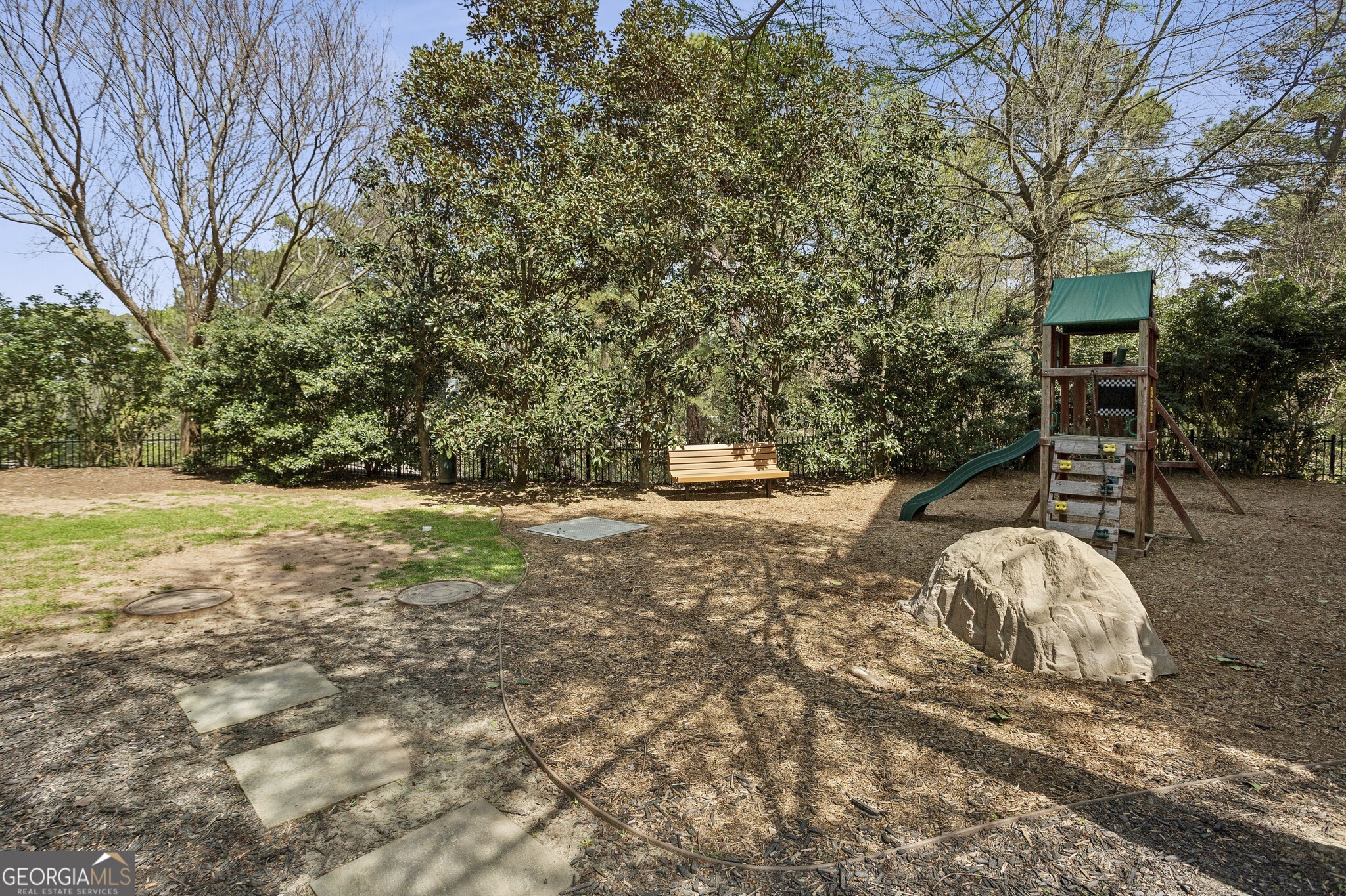 1291 Linden Court NE