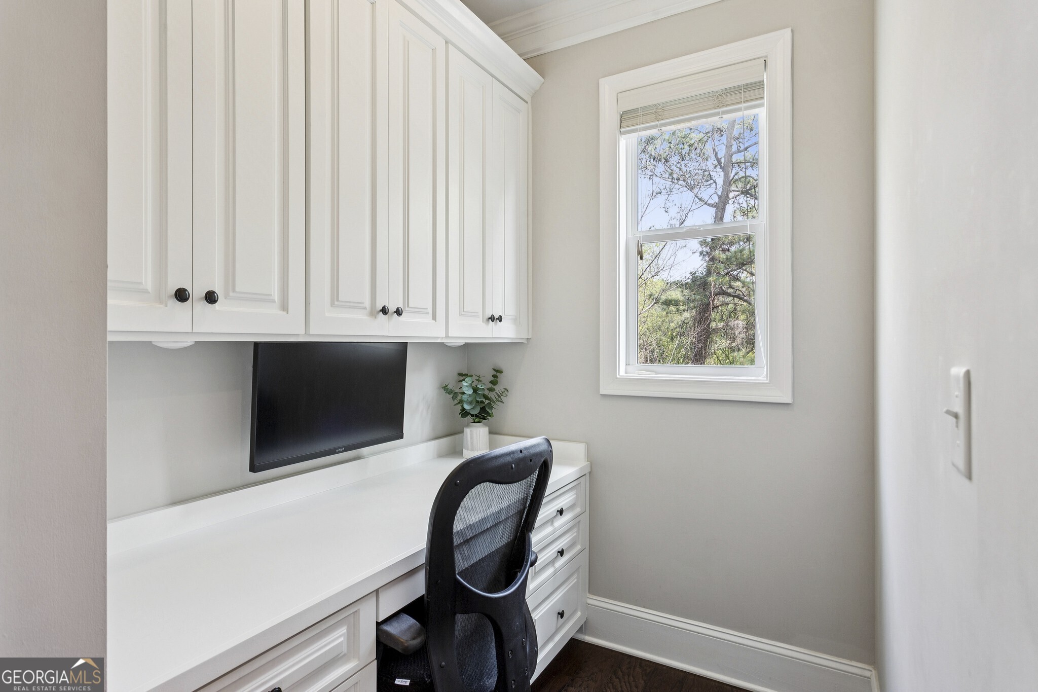 1291 Linden Court NE