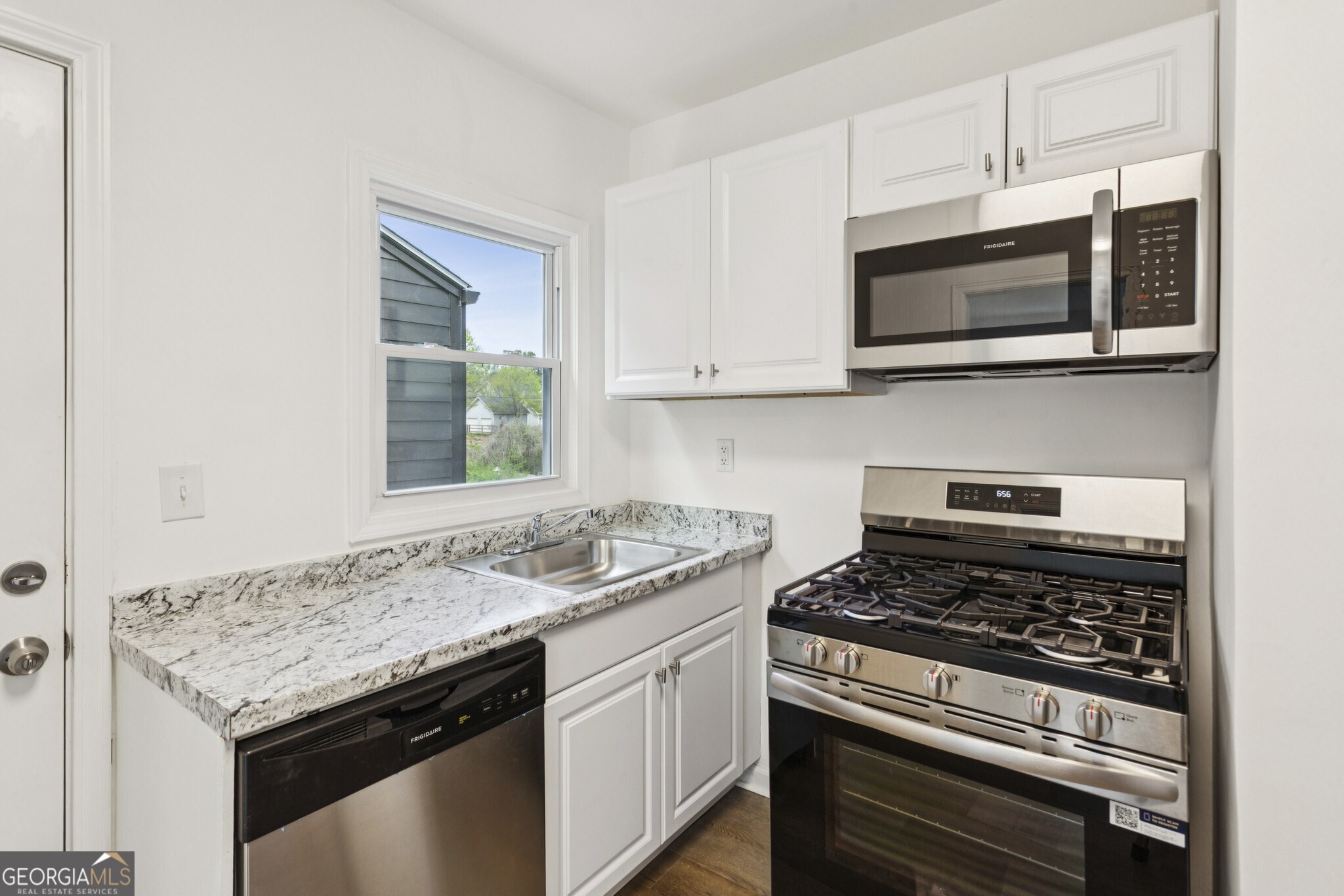 2278 Sutton Street SE