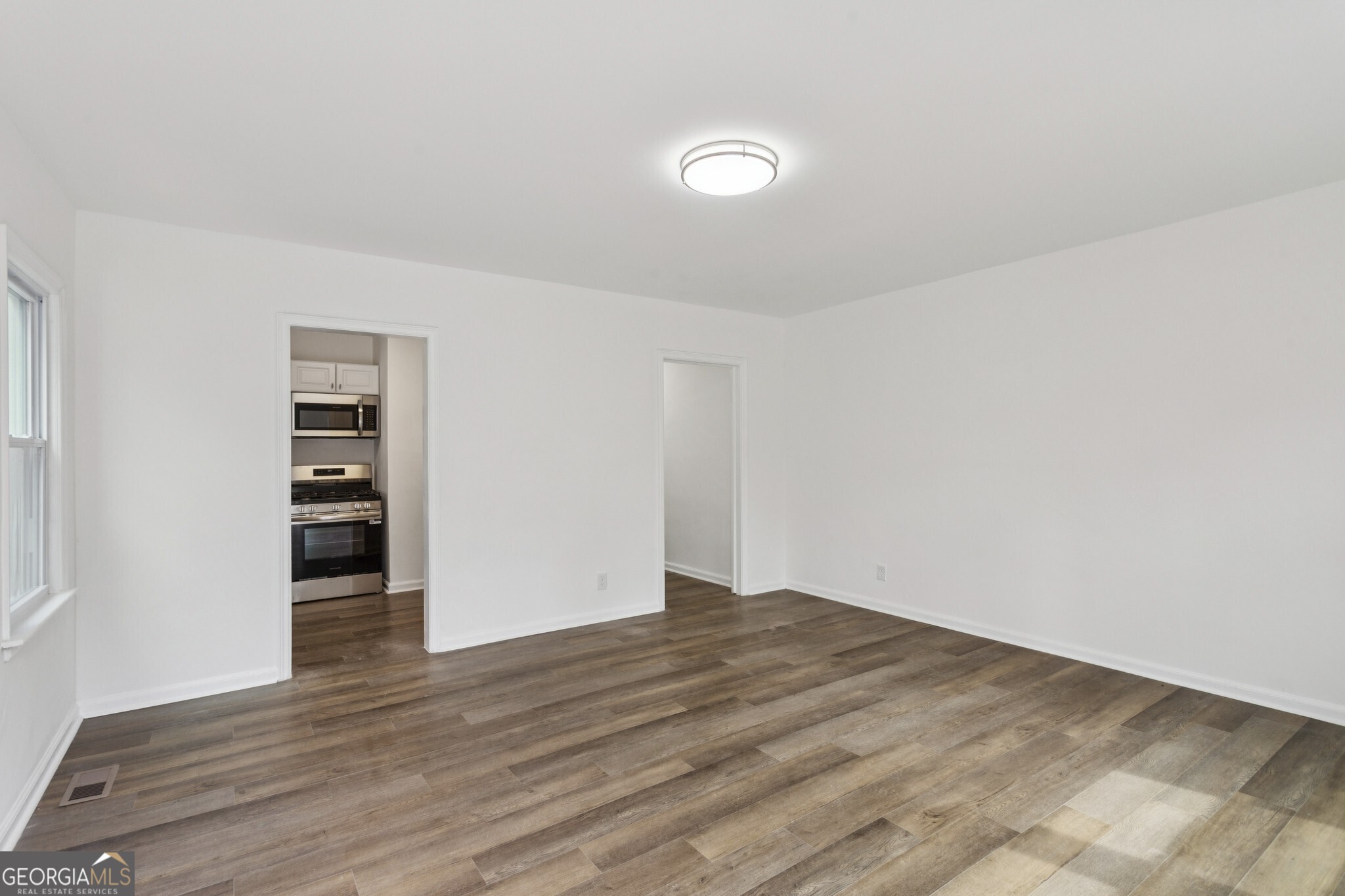 2278 Sutton Street SE