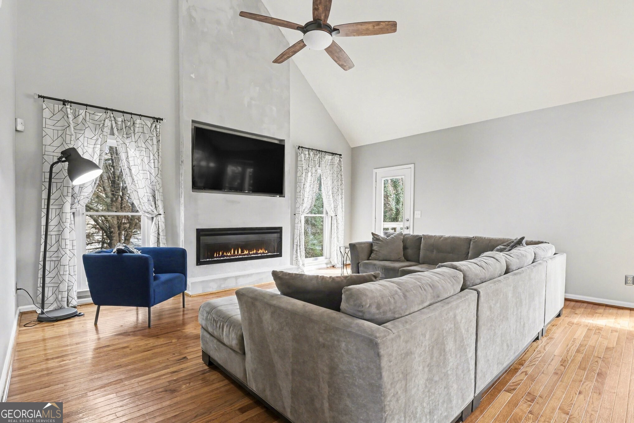 3793 Market Crescent