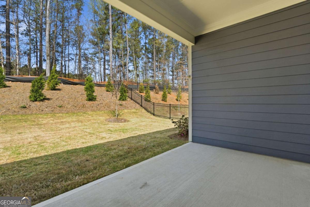 360 Vinca Circle NW