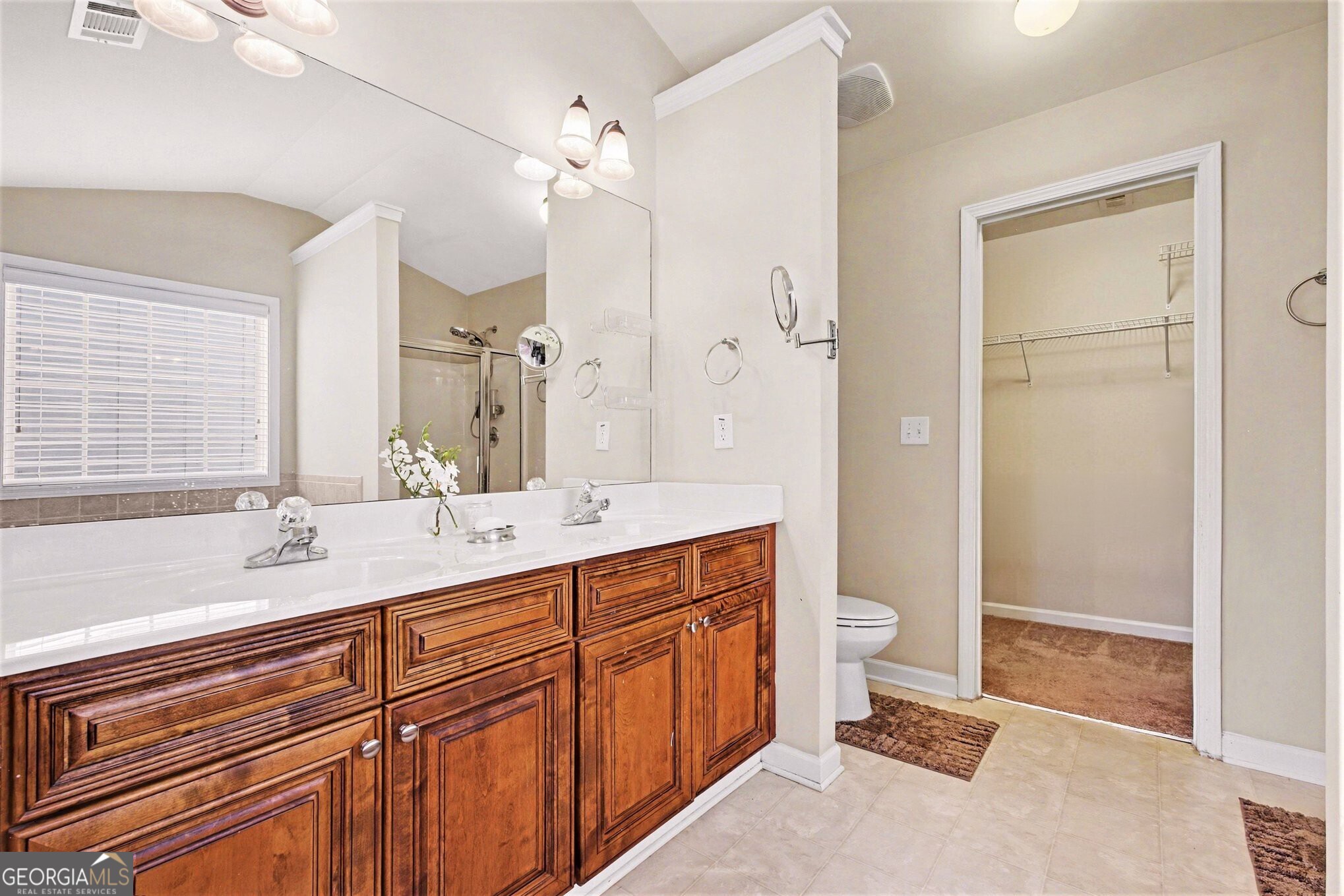 2153 Splitrail Trail