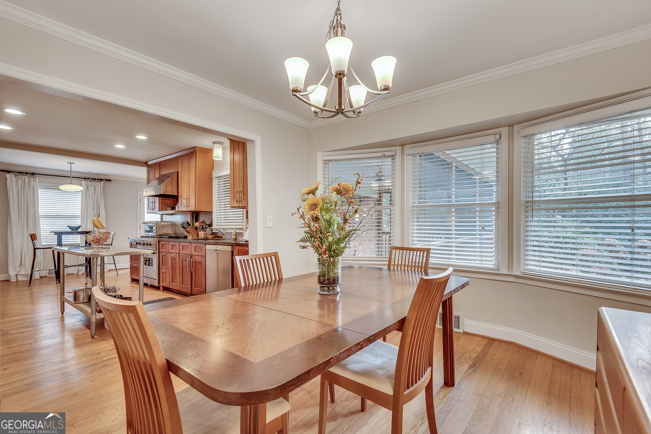 2295 Tanglewood Road