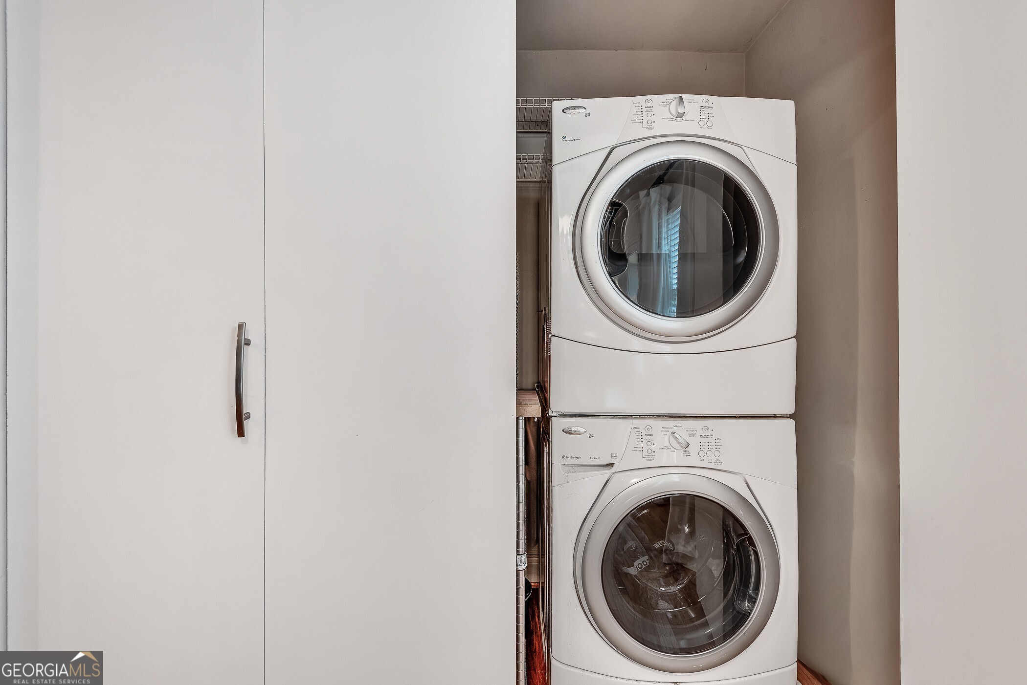 2295 Tanglewood Road