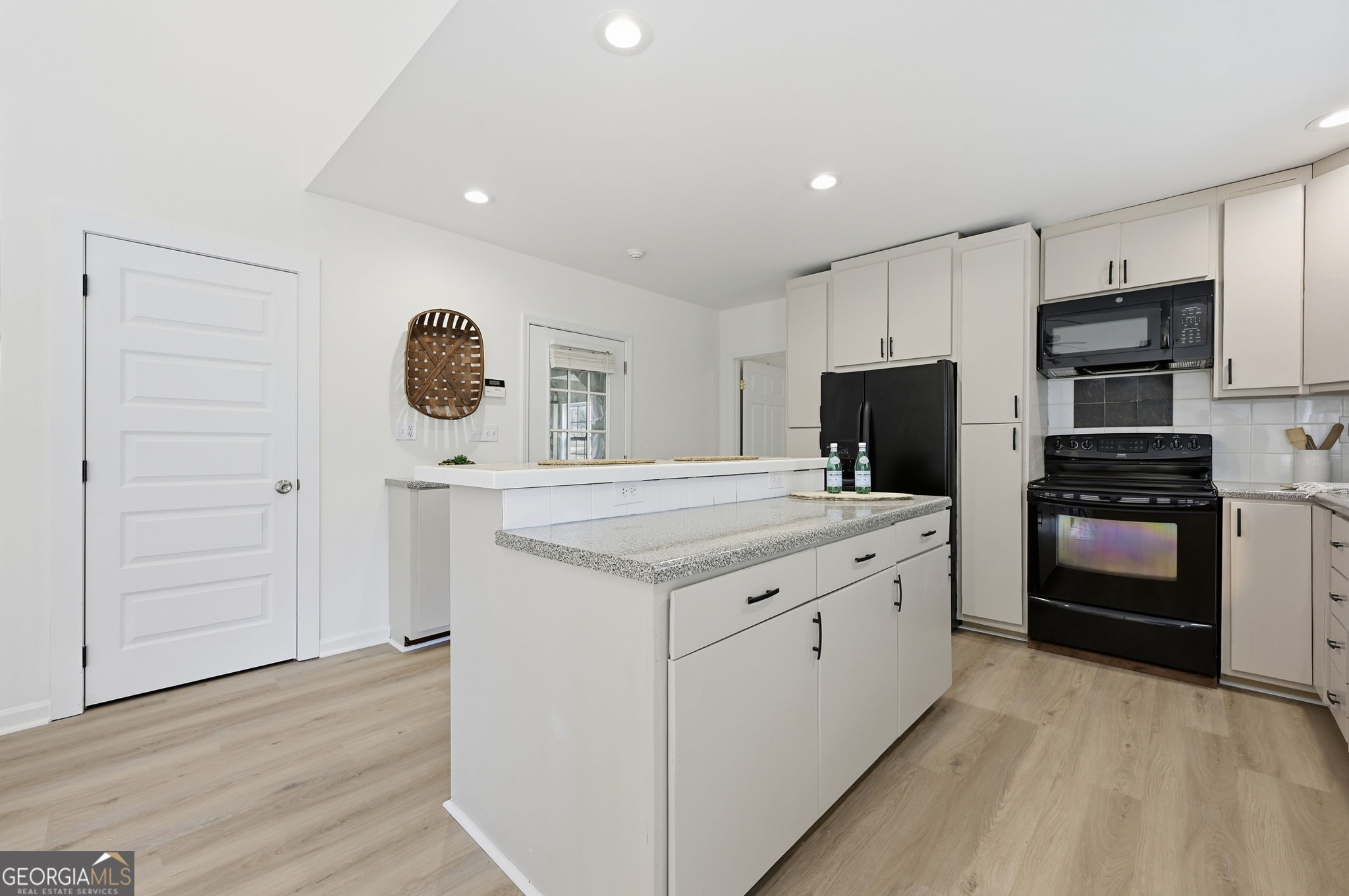 4797 Lavista Road