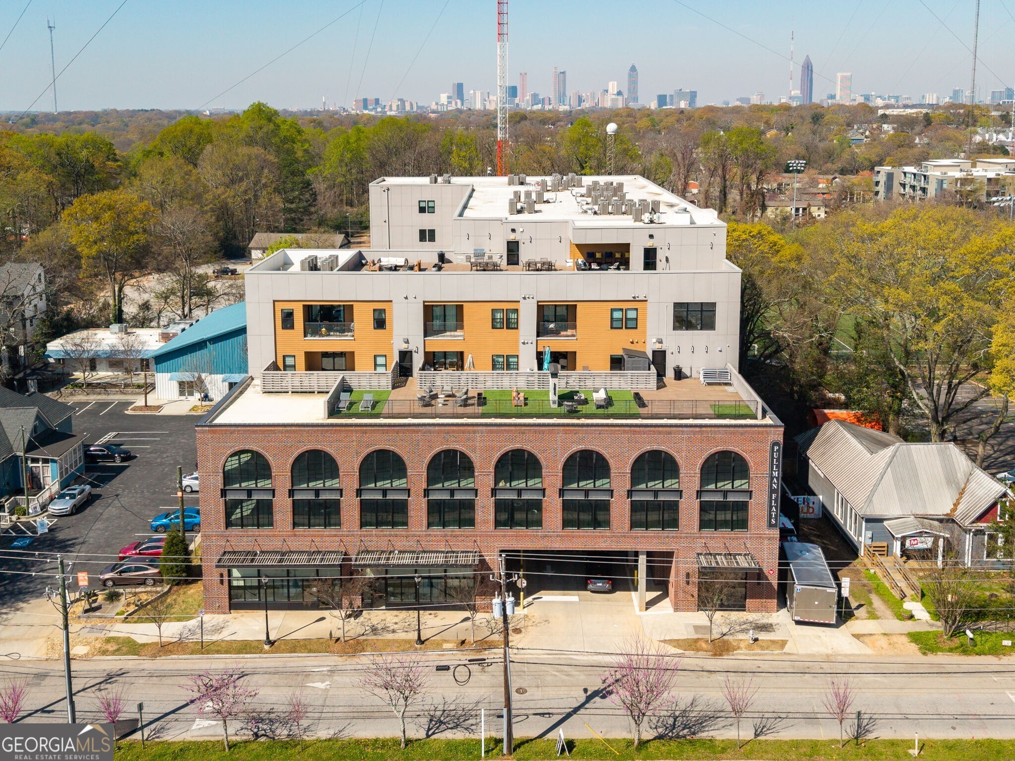 112 Rogers Street NE # 205