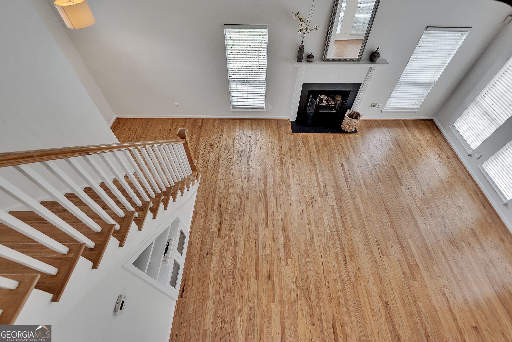 1027 Ashbury Drive